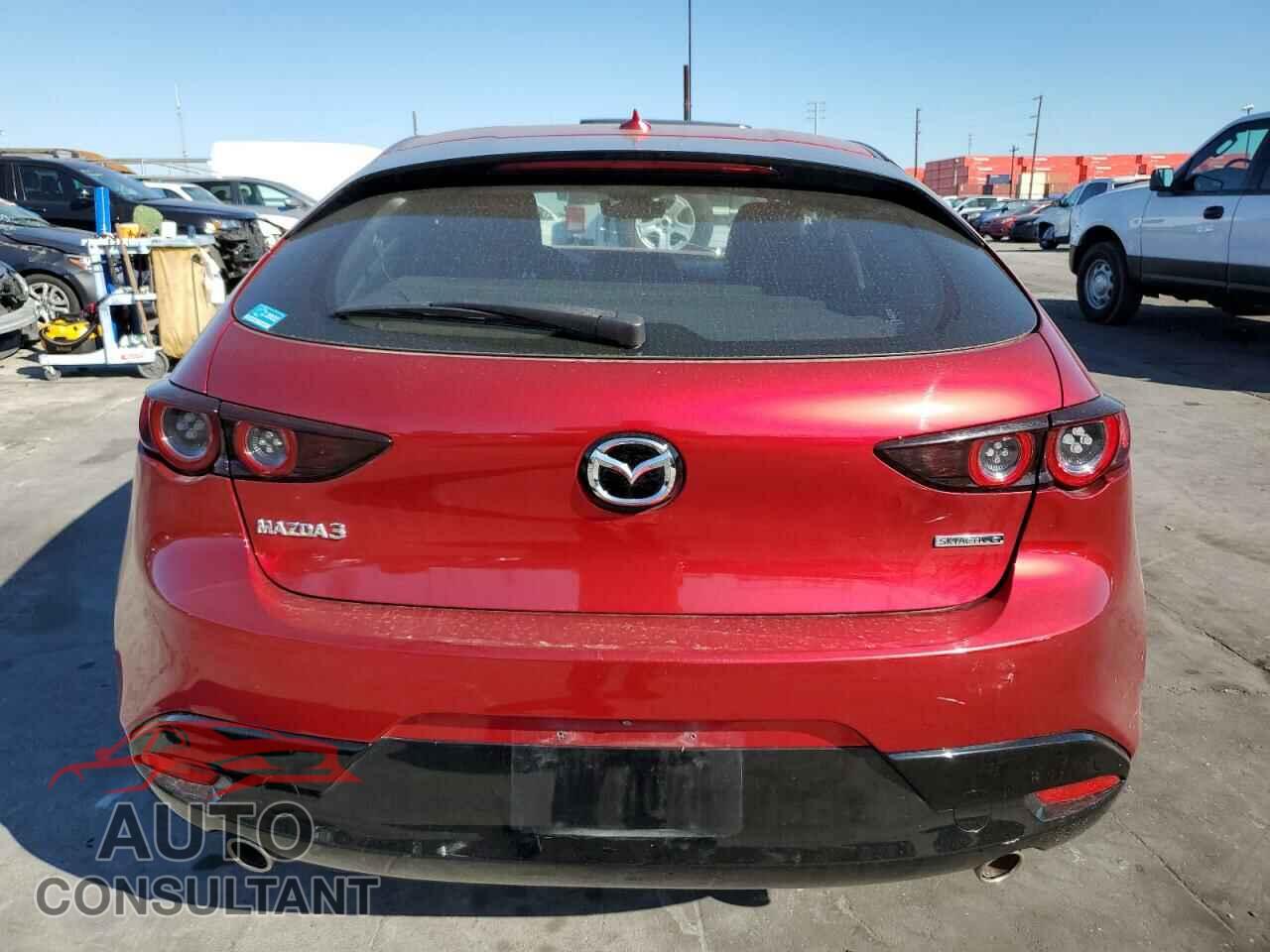 MAZDA 3 2019 - JM1BPANM2K1137265