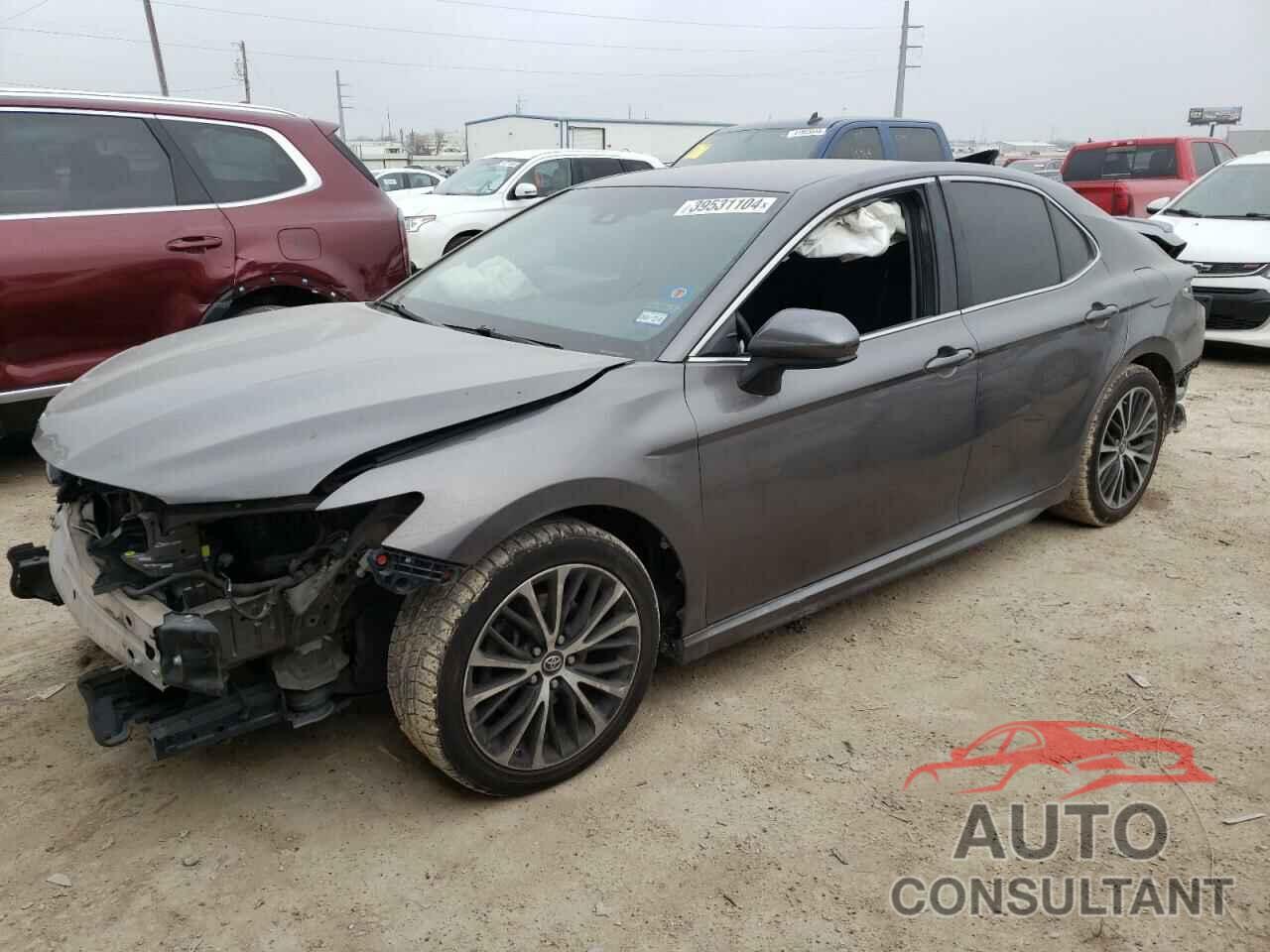 TOYOTA CAMRY 2018 - 4T1B11HK3JU510706