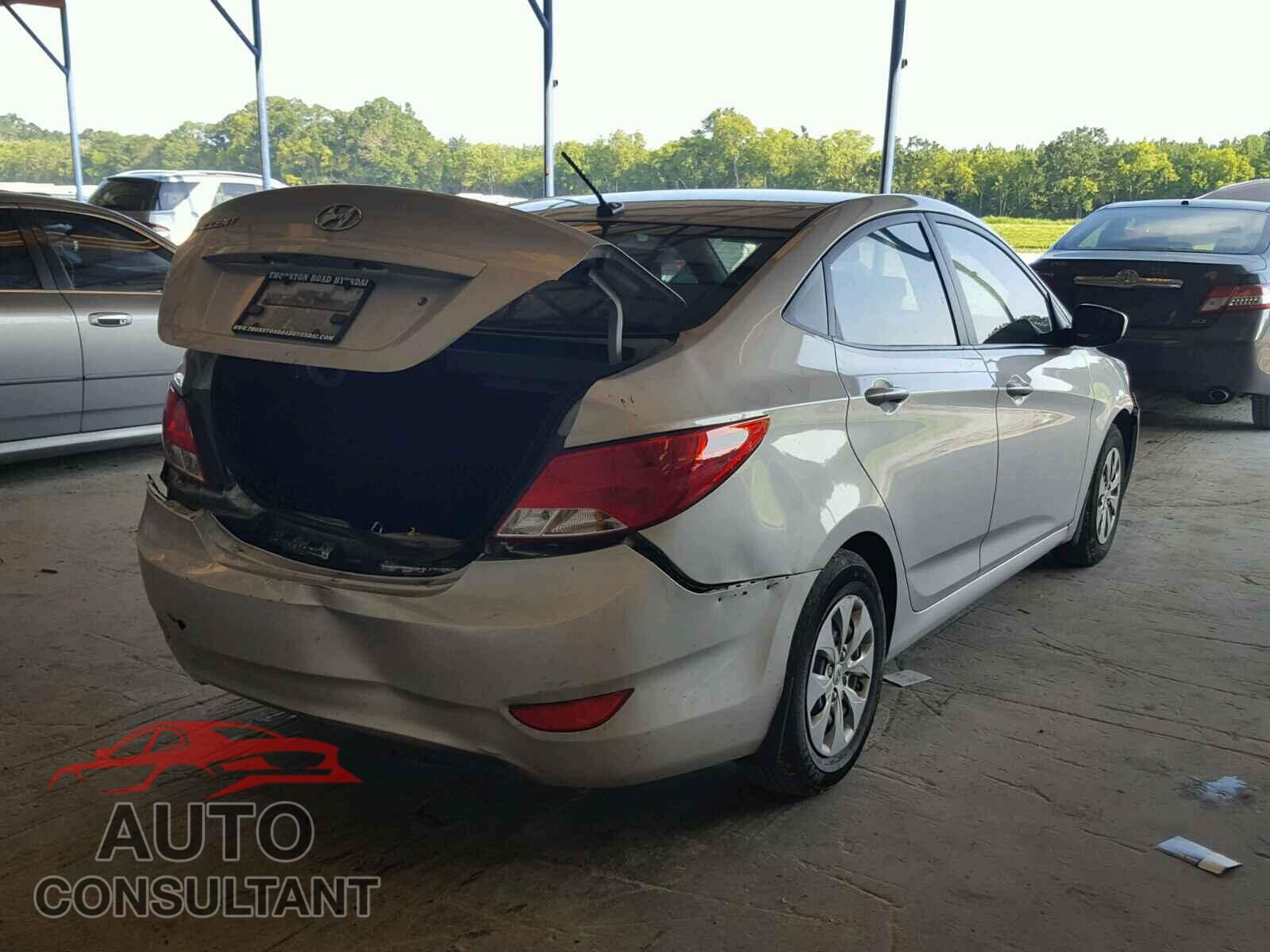 HYUNDAI ACCENT 2017 - KMHCT4AE4HU271567