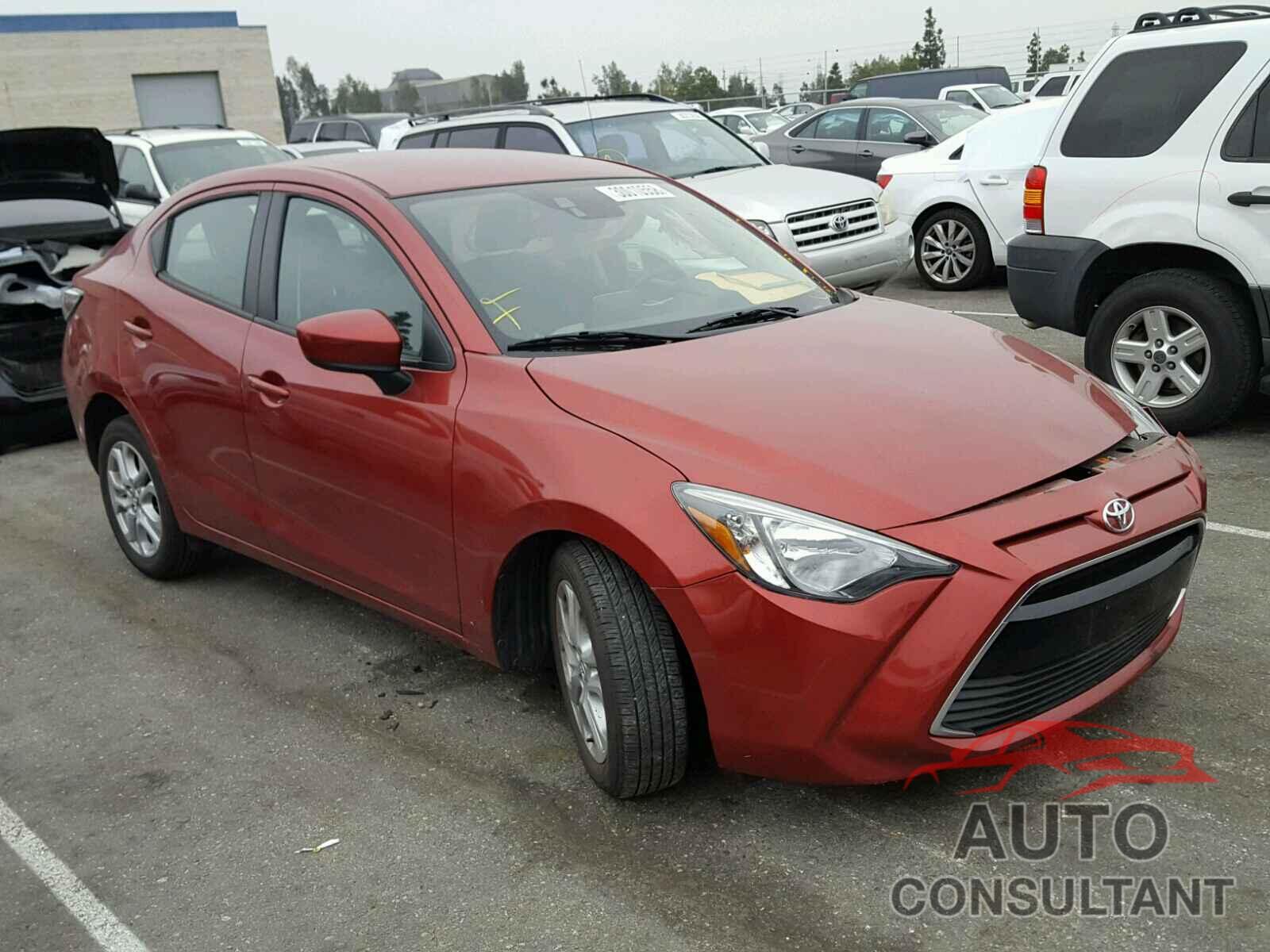 TOYOTA YARIS 2017 - 3MYDLBYV5HY175710