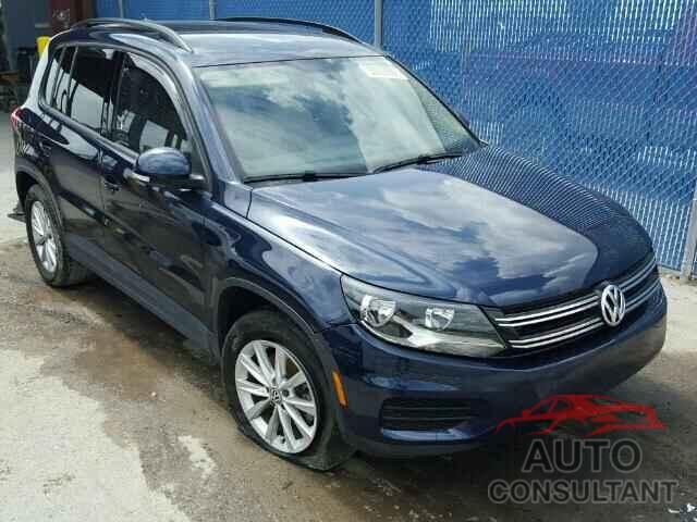 VOLKSWAGEN TIGUAN 2015 - WVGAV7AXXFW540743