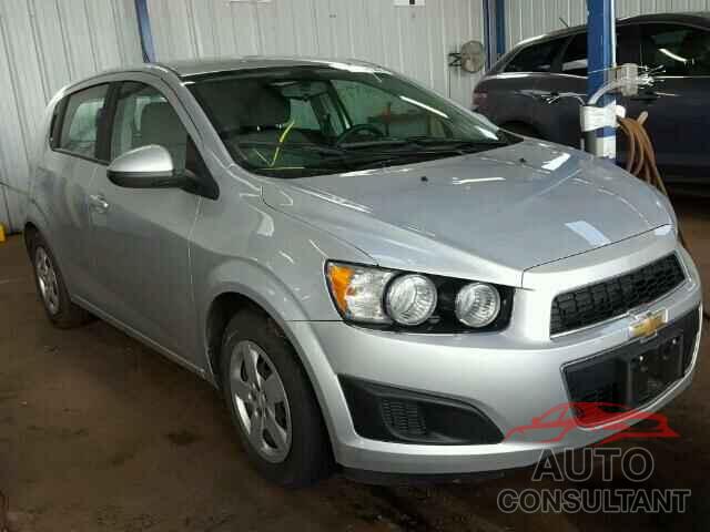 CHEVROLET SONIC 2015 - 1HGCR2F8XGA227519