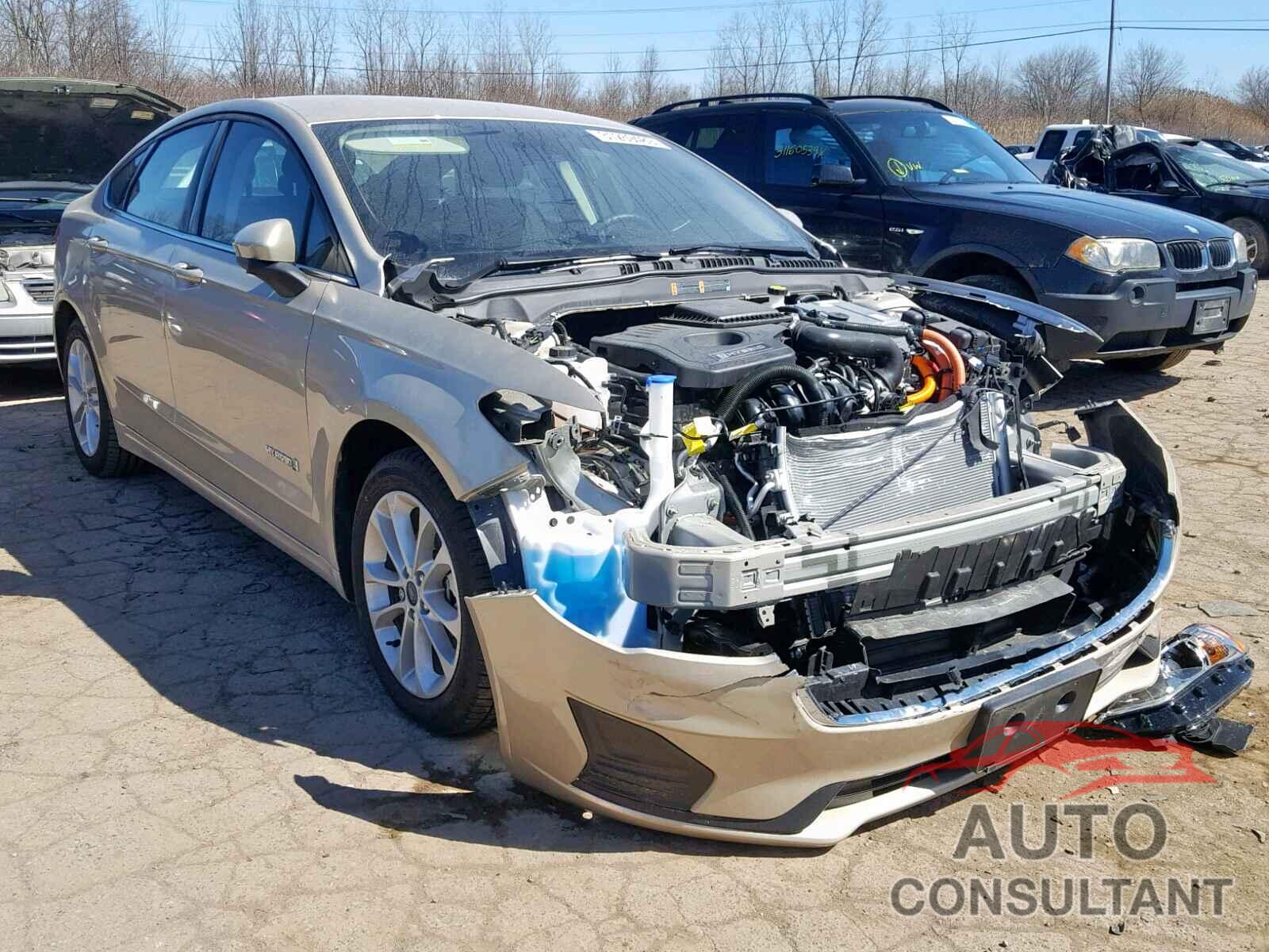 FORD FUSION SE 2019 - 1FT7W2BT6KEE57241