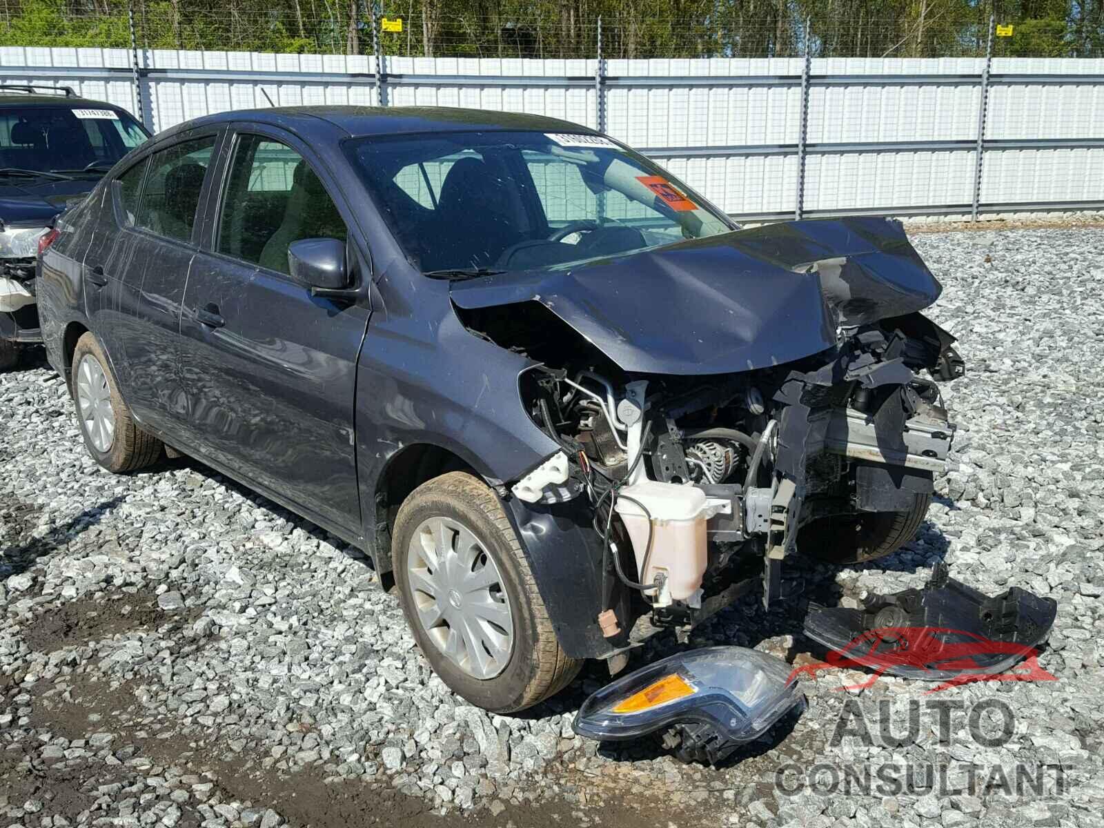 NISSAN VERSA 2017 - 3N1CN7AP2HL810119