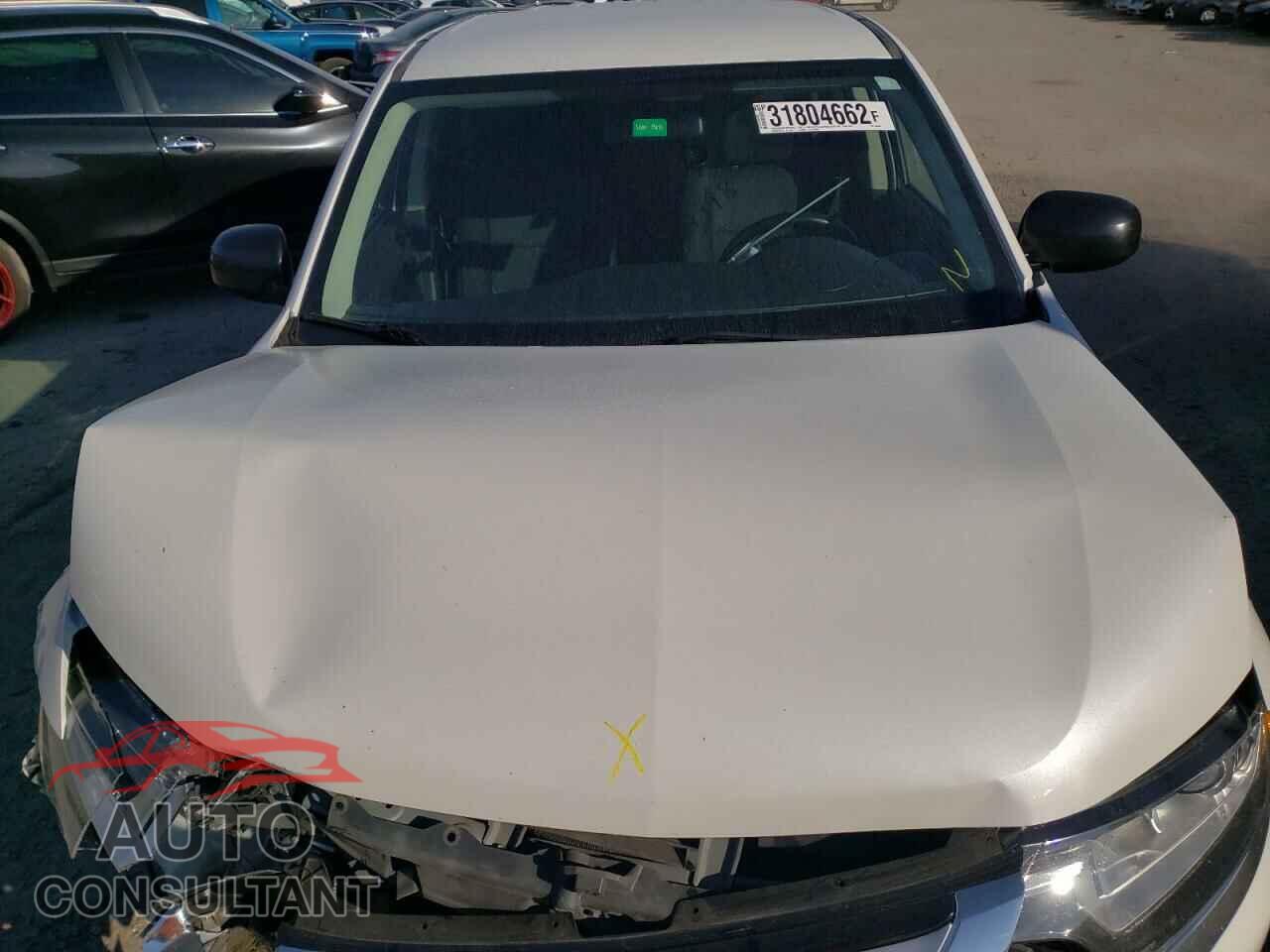 MITSUBISHI OUTLANDER 2017 - JA4AD2A3XHZ058003
