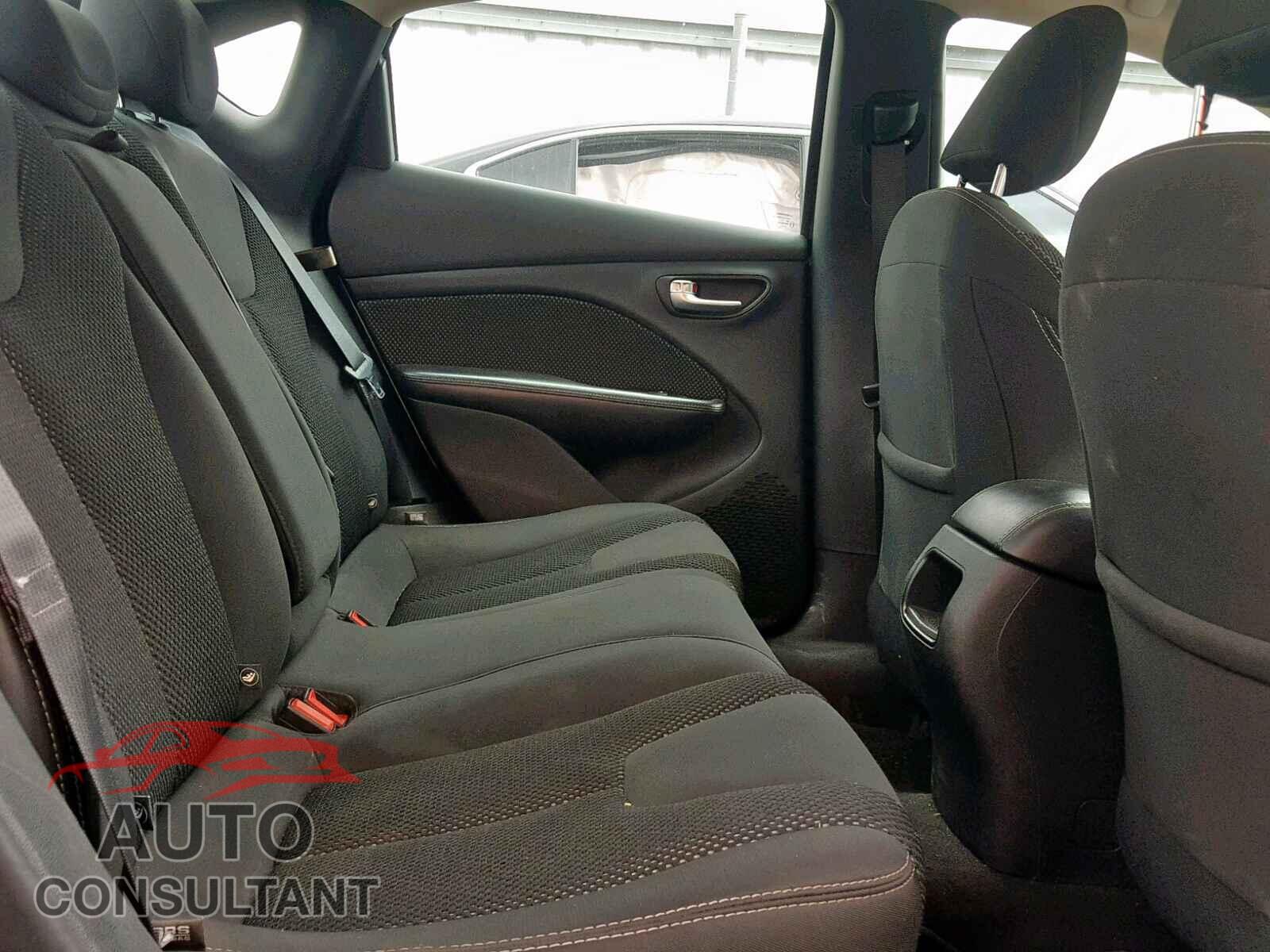 DODGE DART 2016 - 19XFC2F52HE034850