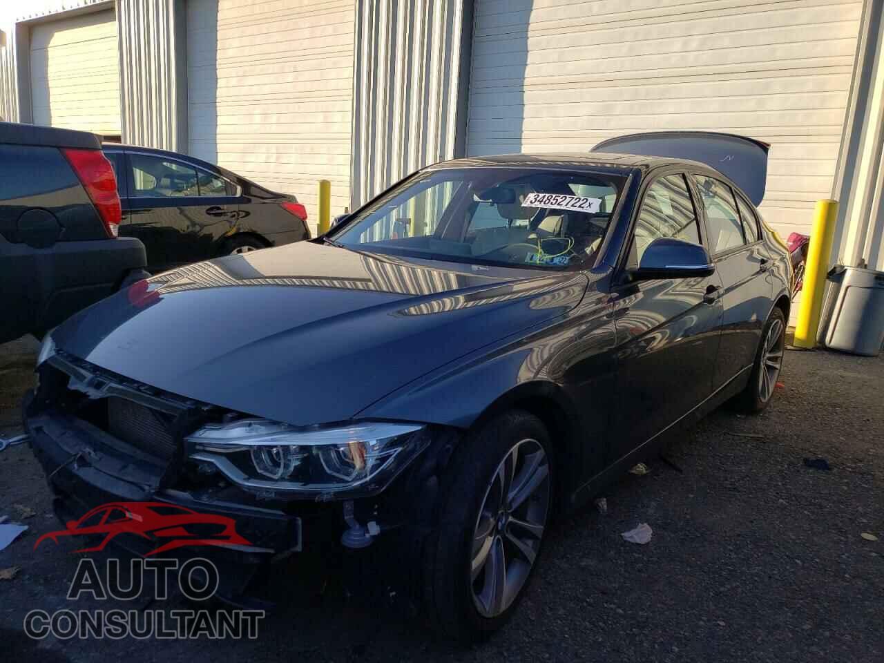 BMW 3 SERIES 2016 - WBA8E3G58GNU03032