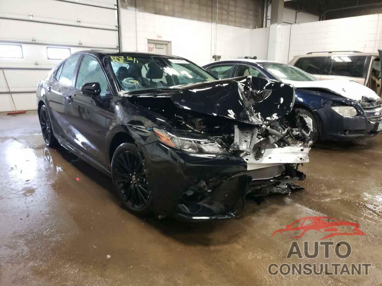 TOYOTA CAMRY 2021 - 4T1G11AK0MU443597