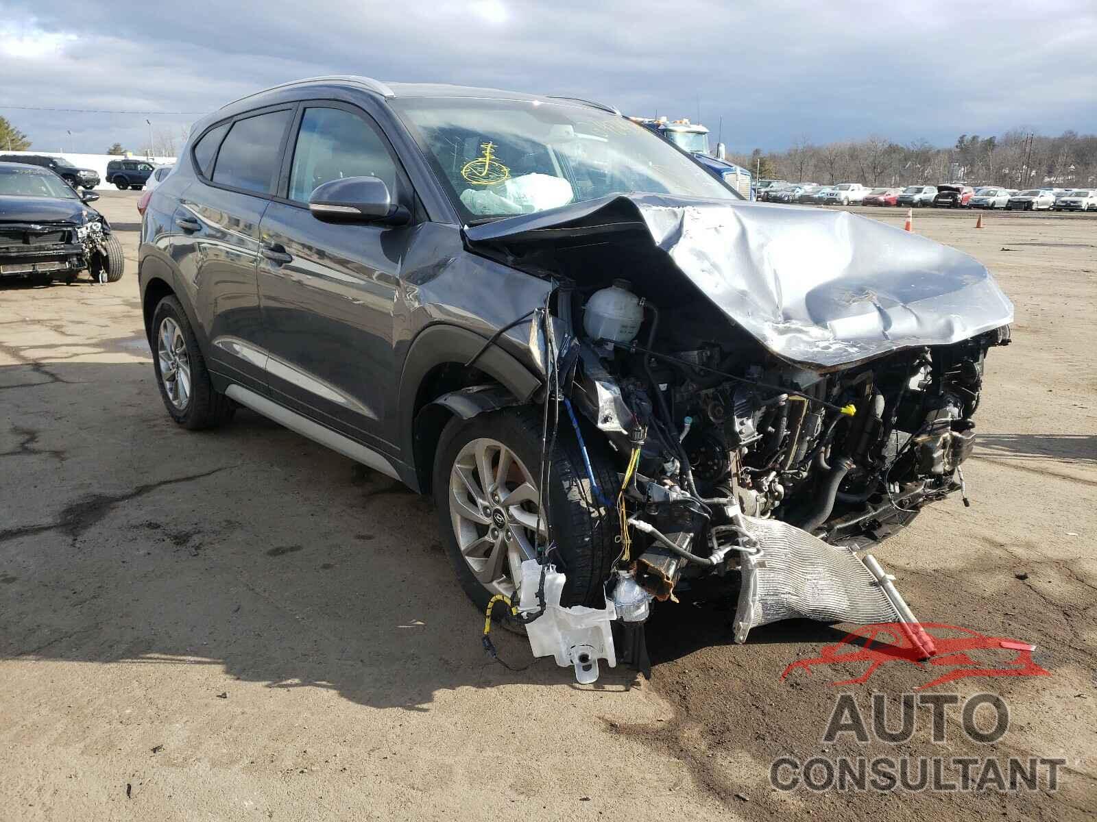 HYUNDAI TUCSON 2017 - KM8J3CA48HU441308