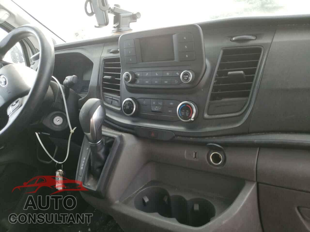 FORD TRANSIT CO 2020 - 1FTBR2C83LKA04273