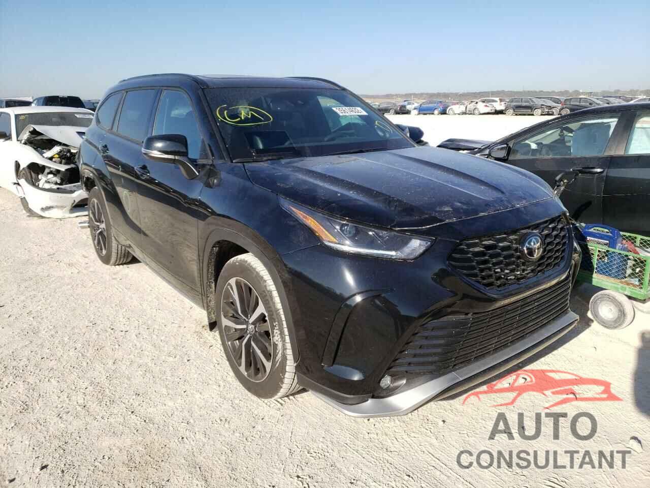 TOYOTA HIGHLANDER 2022 - 5TDJZRBHXNS161199