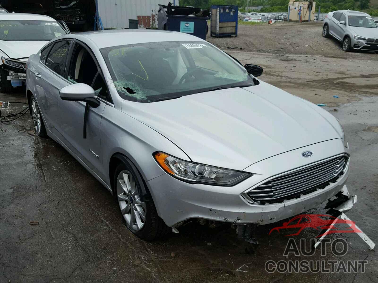 FORD FUSION 2017 - 3FA6P0LU7HR310247