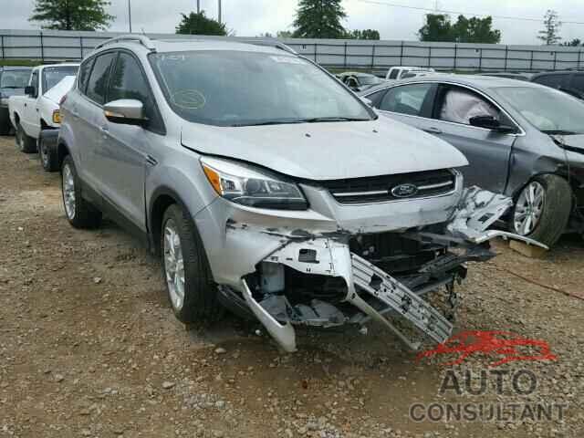 FORD ESCAPE 2015 - 1FMCU9J9XFUB05841