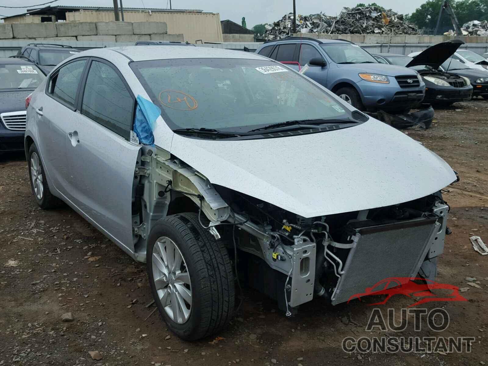 KIA FORTE 2016 - KNAFX4A60G5610183