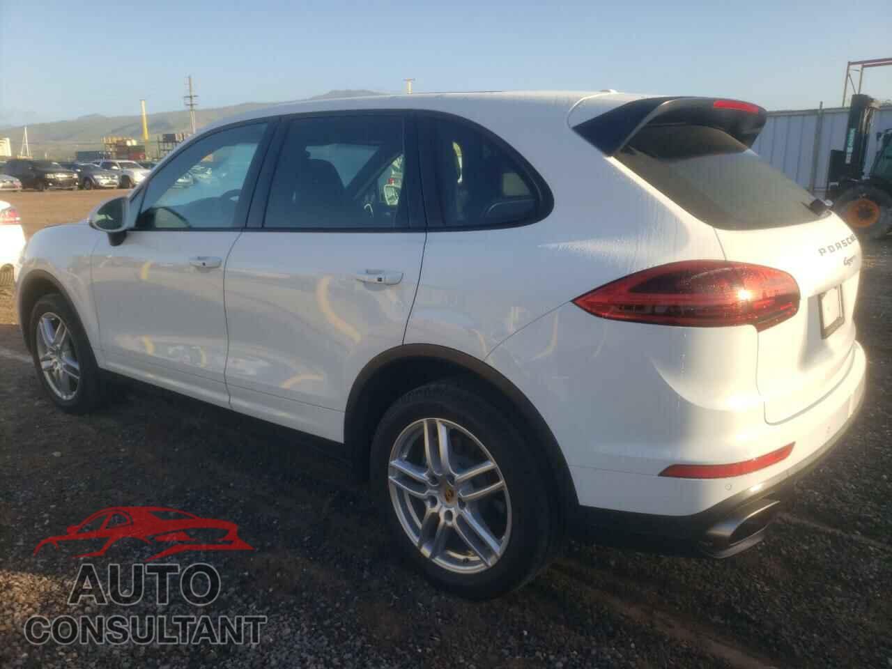 PORSCHE CAYENNE 2016 - WP1AA2A26GLA04901