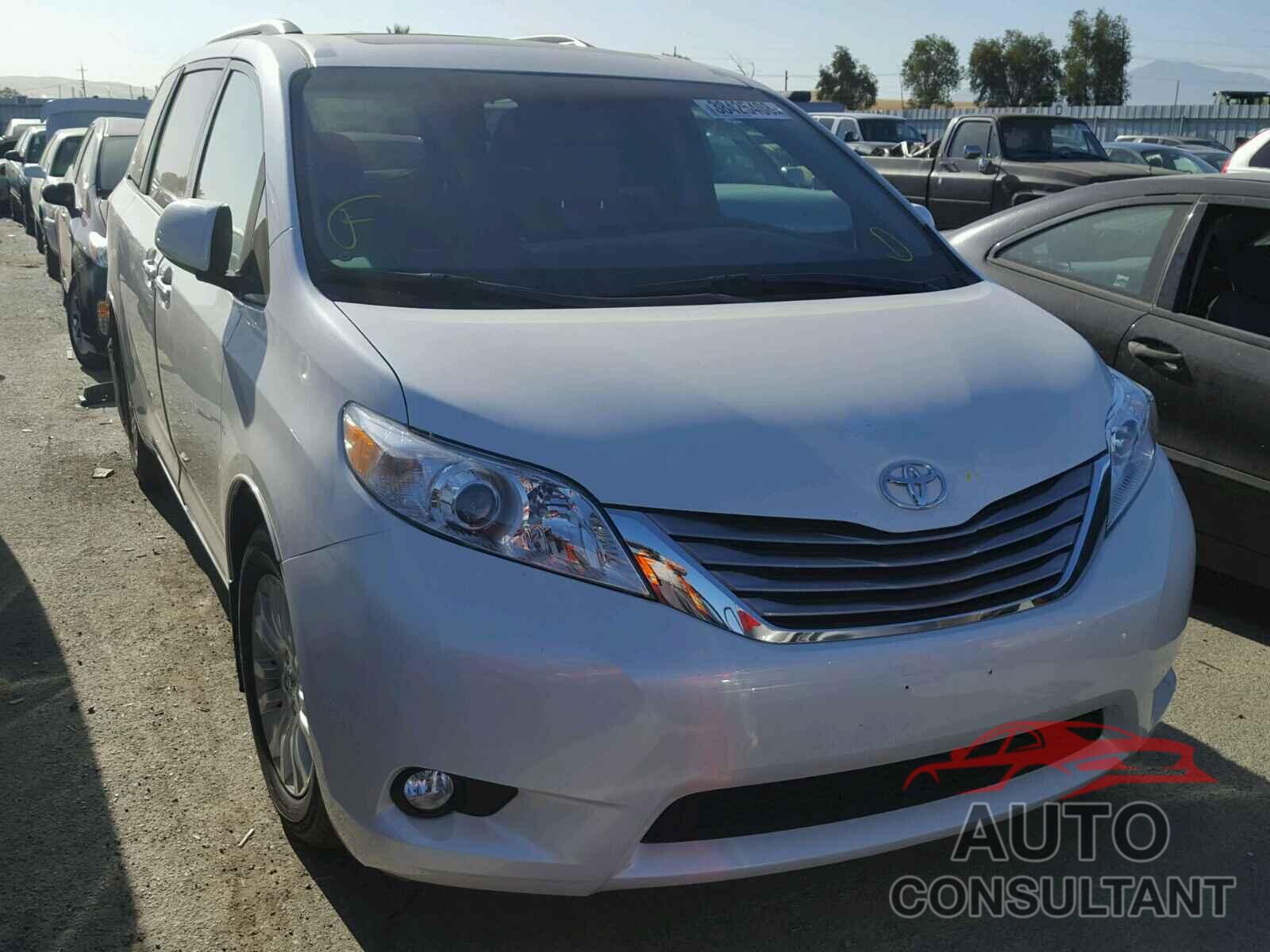 TOYOTA SIENNA 2017 - 5TDYZ3DC9HS888688