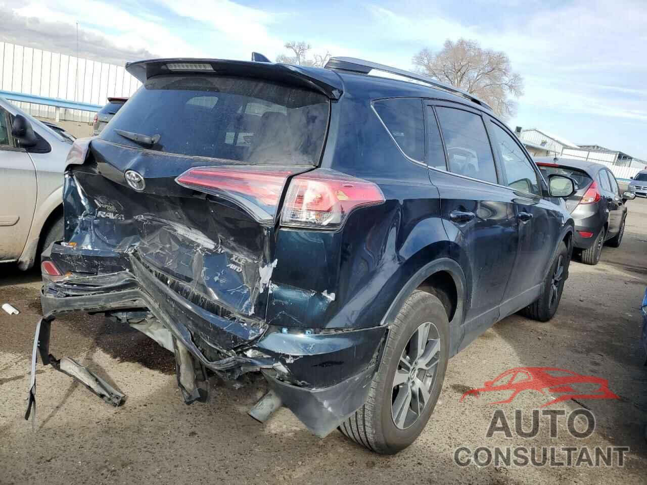 TOYOTA RAV4 2018 - JTMRFREV9JD232721