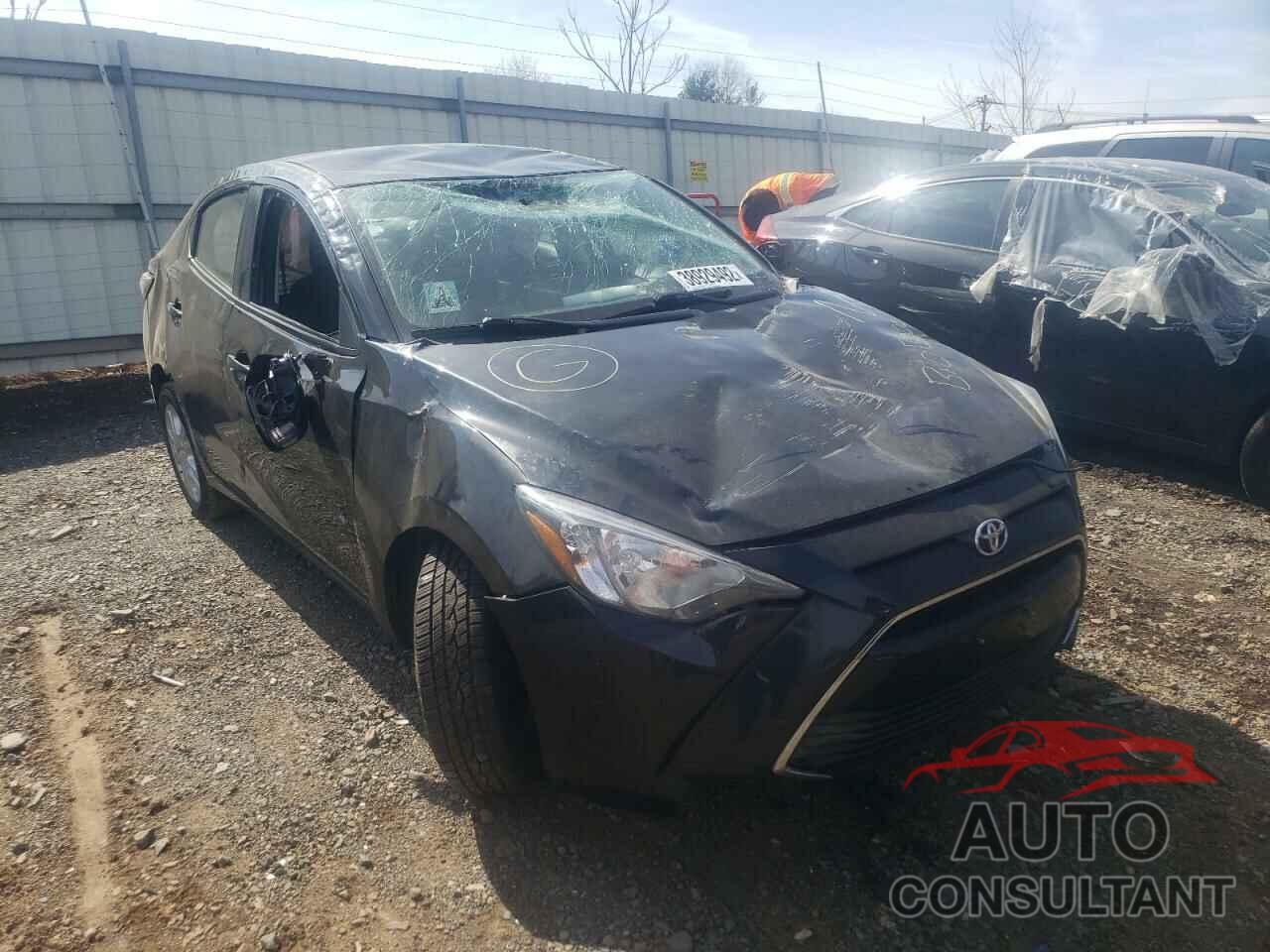 TOYOTA YARIS 2017 - 3MYDLBYVXHY157705