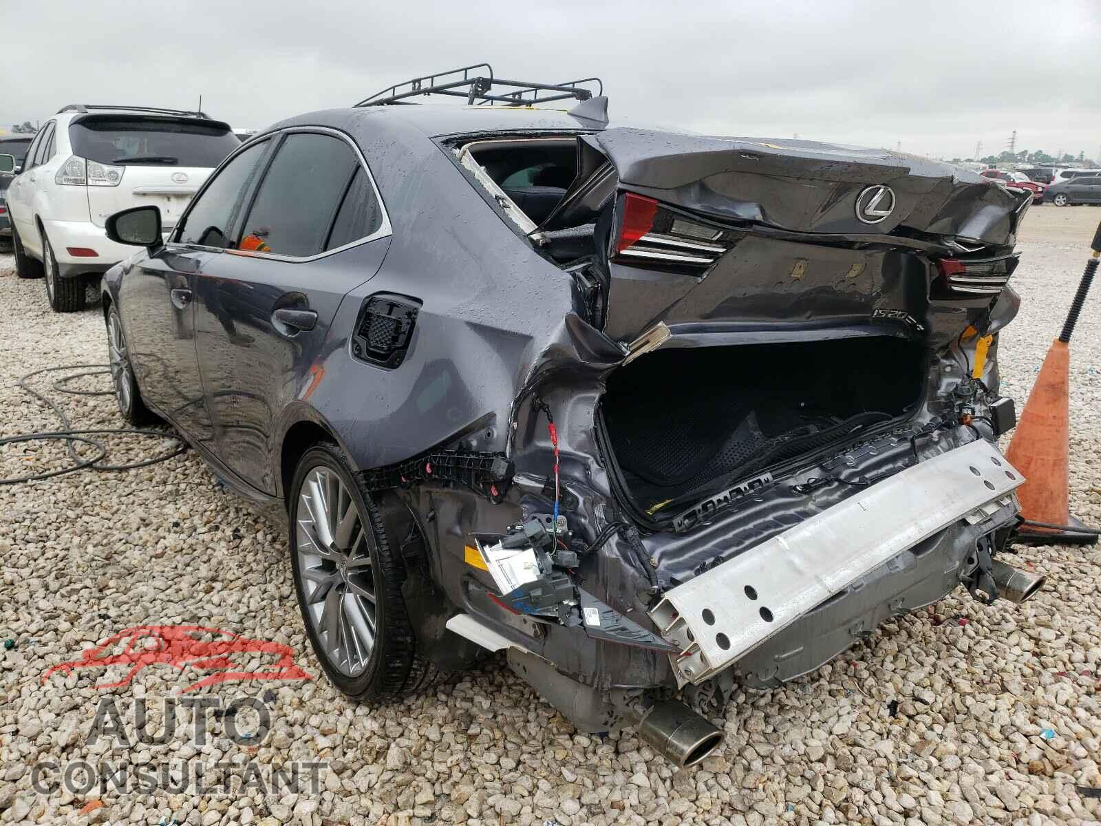 LEXUS IS 2016 - JTHBA1D2XG5003247