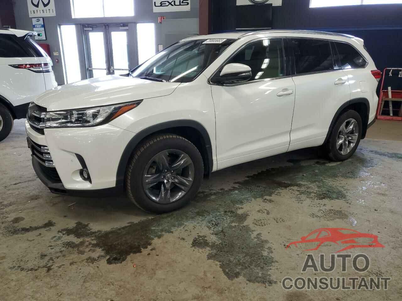 TOYOTA HIGHLANDER 2019 - 5TDDGRFH3KS059039