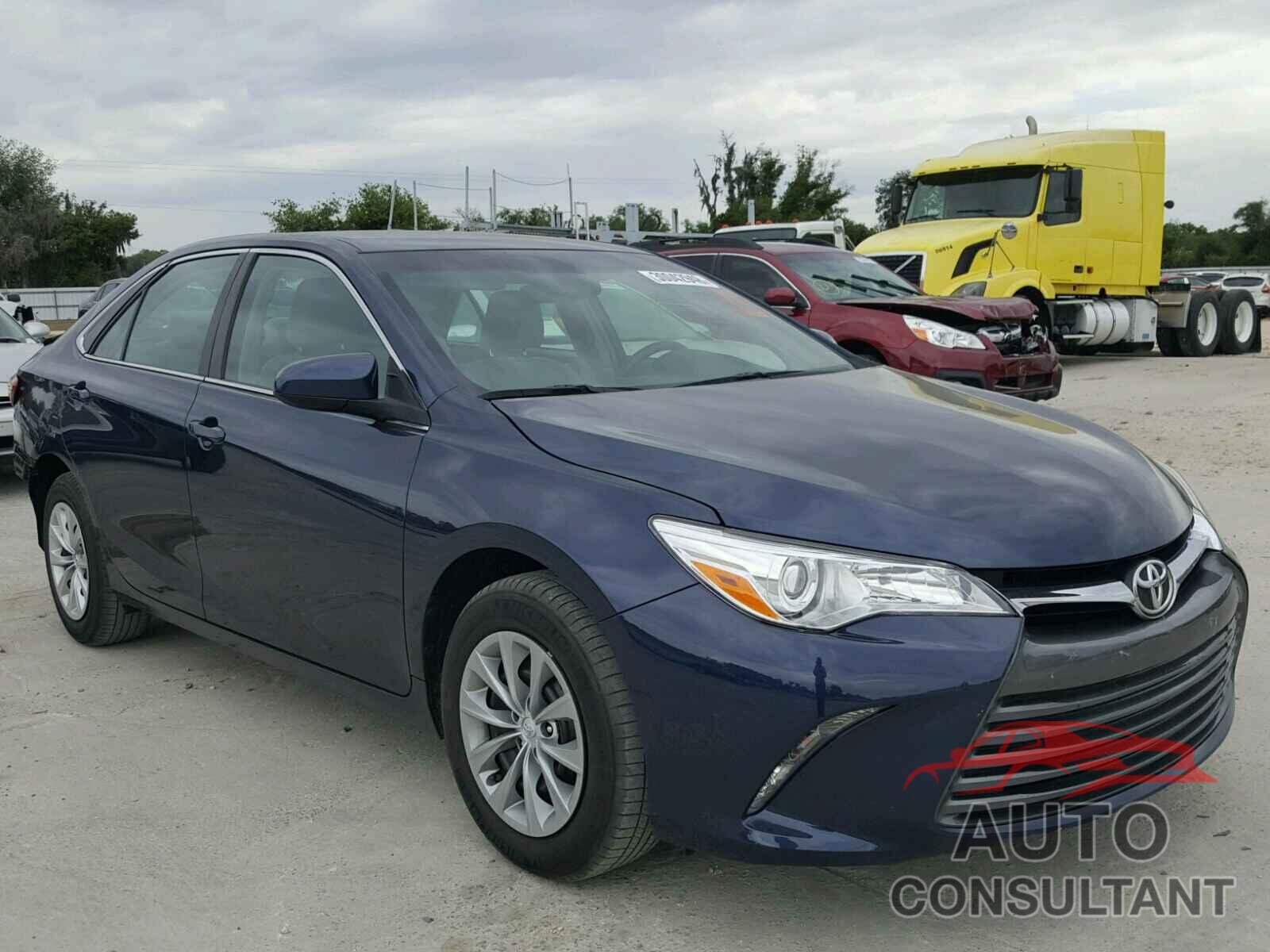 TOYOTA CAMRY 2015 - 4T4BF1FK0FR498130