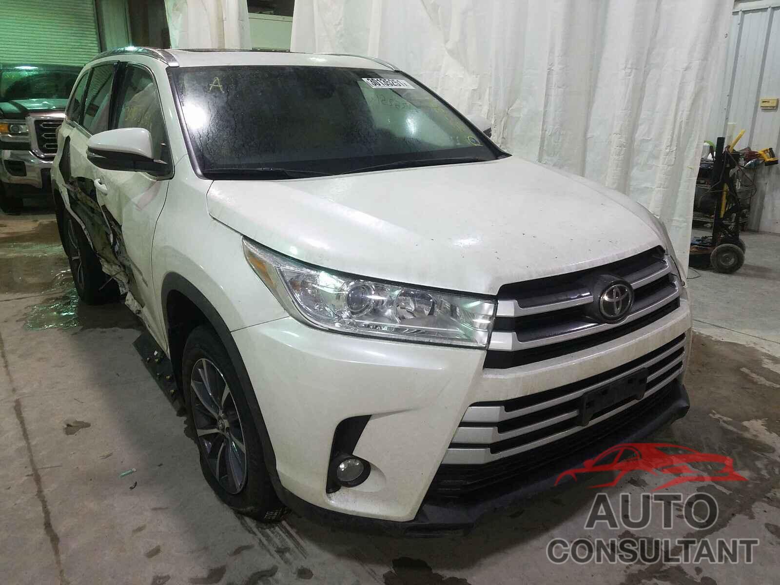 TOYOTA HIGHLANDER 2019 - 5TDJZRFH8KS593148