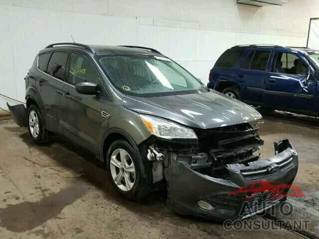 FORD ESCAPE 2015 - 1FMCU9G9XFUA77255
