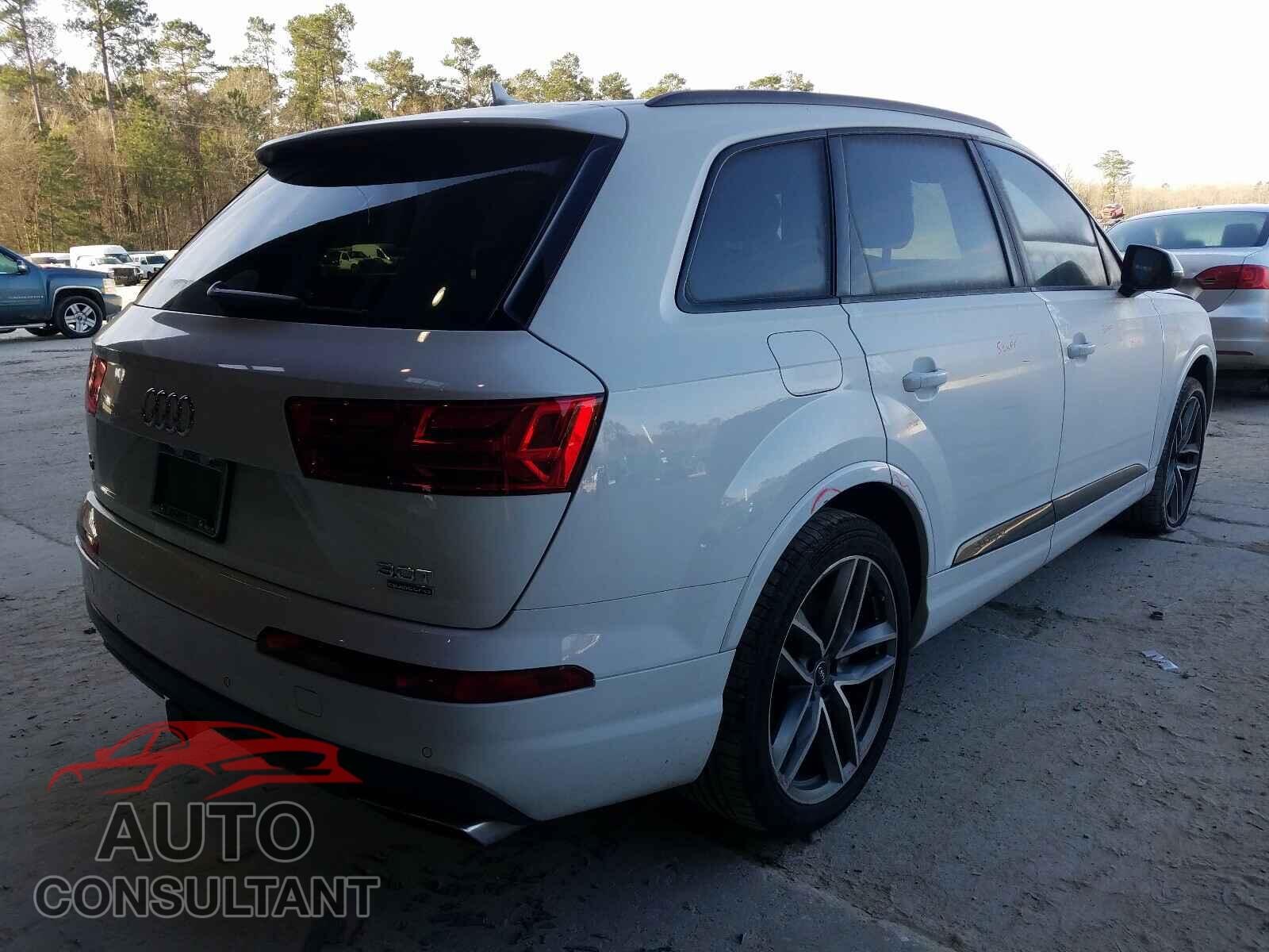 AUDI Q7 2017 - 3N1CE2CPXHL359960