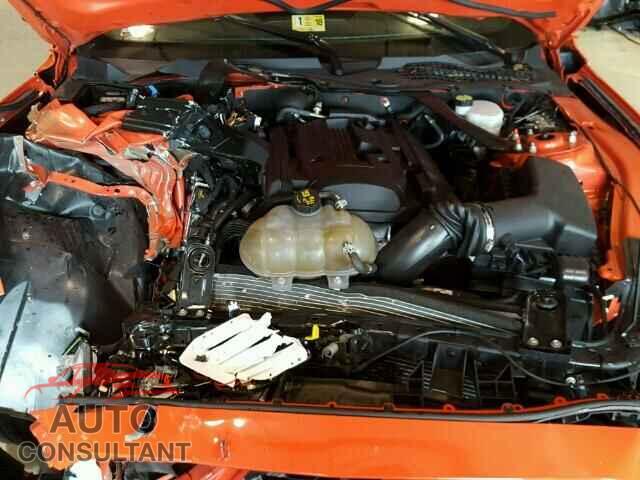 FORD MUSTANG 2015 - 1FA6P8TH8F5332212
