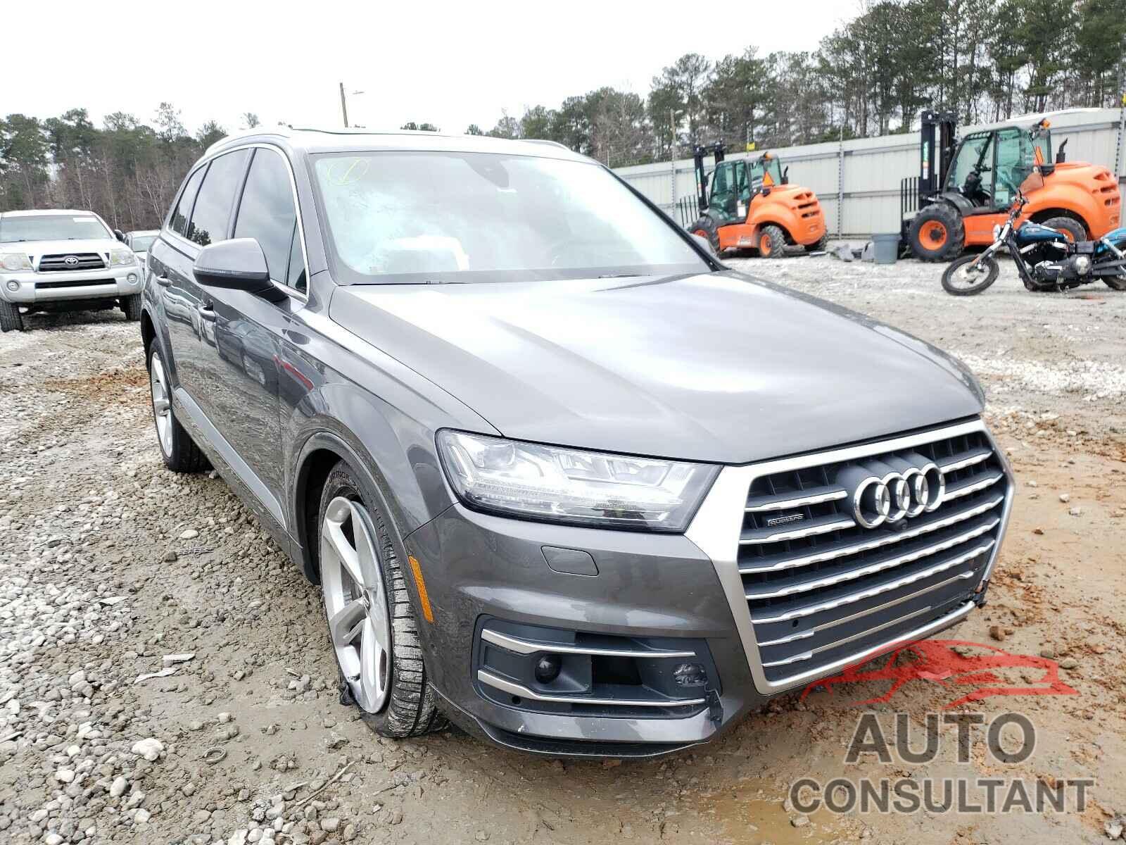 AUDI Q7 2019 - WA1VAAF78KD013081