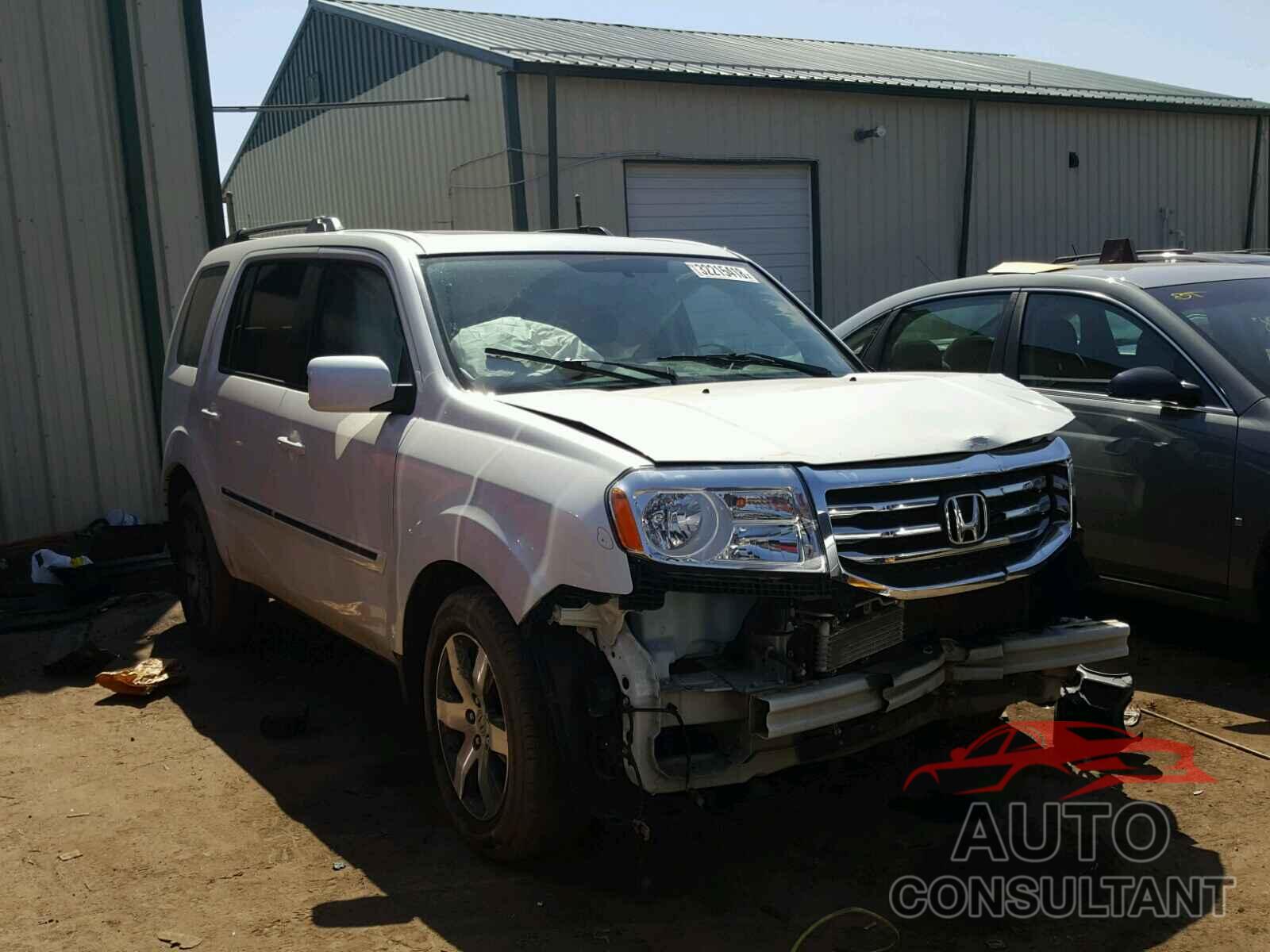 HONDA PILOT 2015 - 5FNYF4H93FB011709