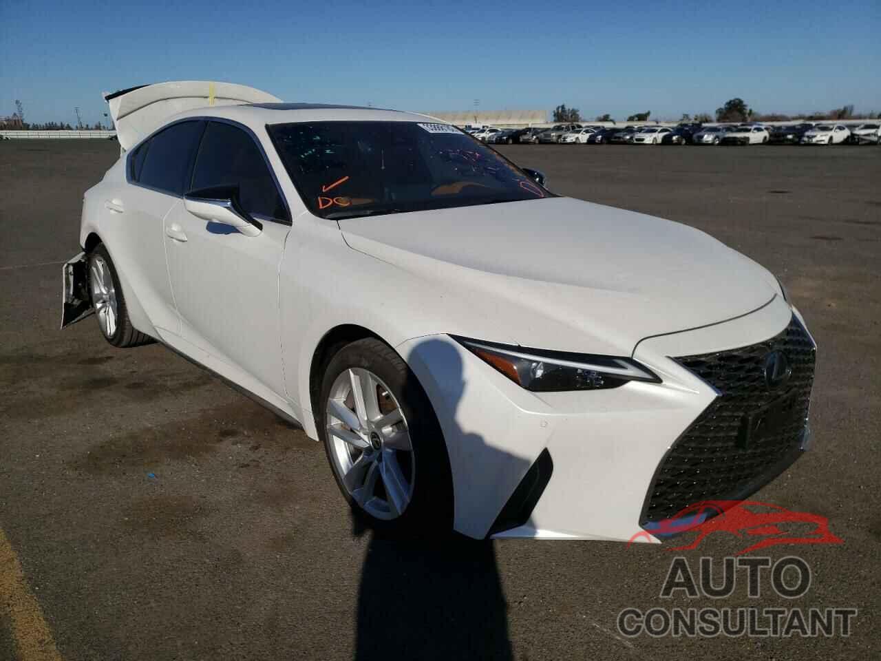 LEXUS IS 2021 - JTHC81F24M5046863