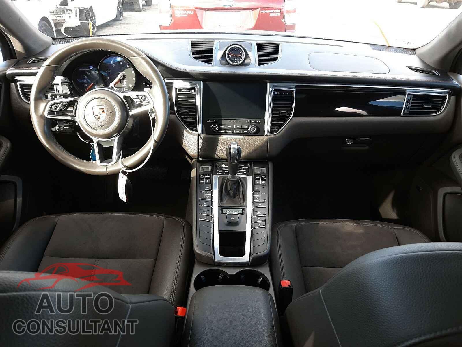 PORSCHE MACAN 2018 - WP1AA2A5XJLB03058