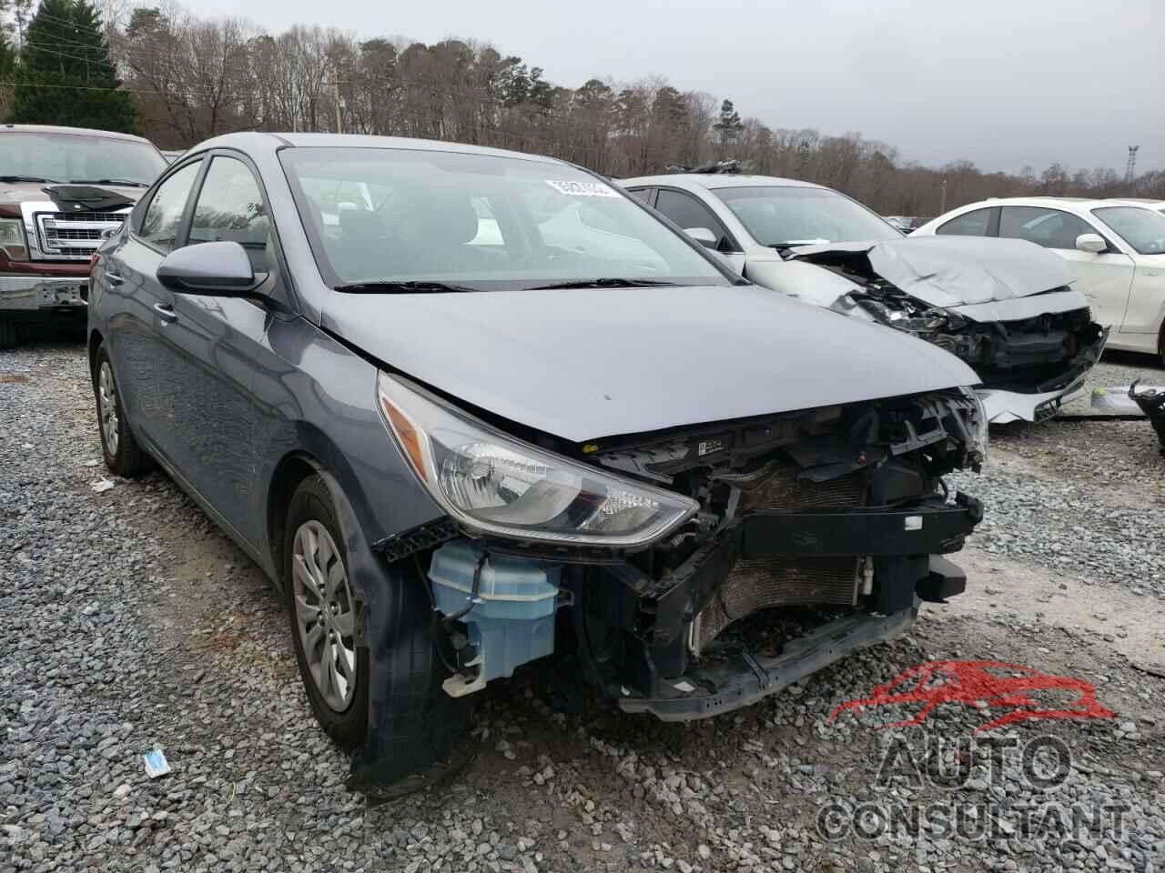 HYUNDAI ACCENT 2018 - 3KPC24A30JE015582