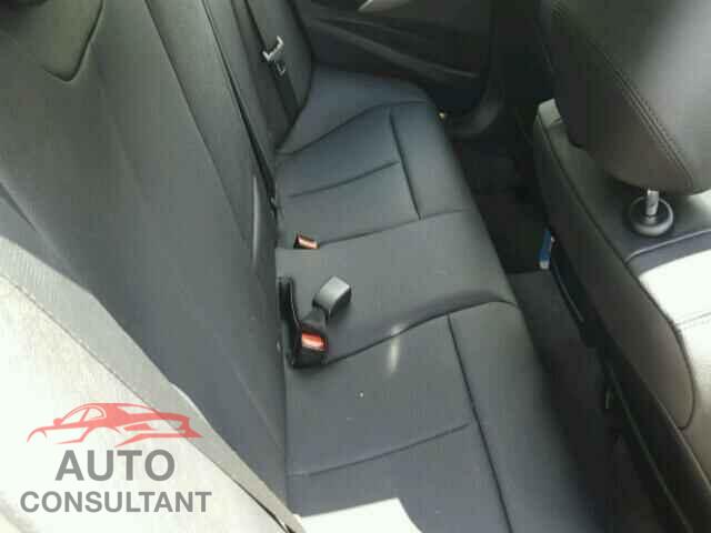 BMW 3 SERIES 2016 - WBA8E5G52GNU20288