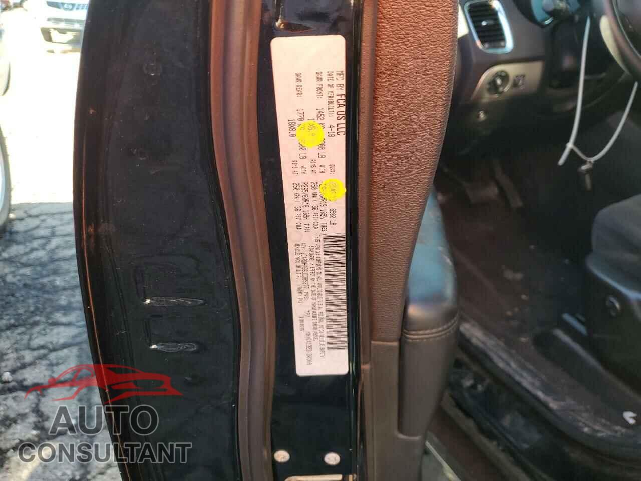 DODGE DURANGO 2018 - 1C4RDHAG6JC385277