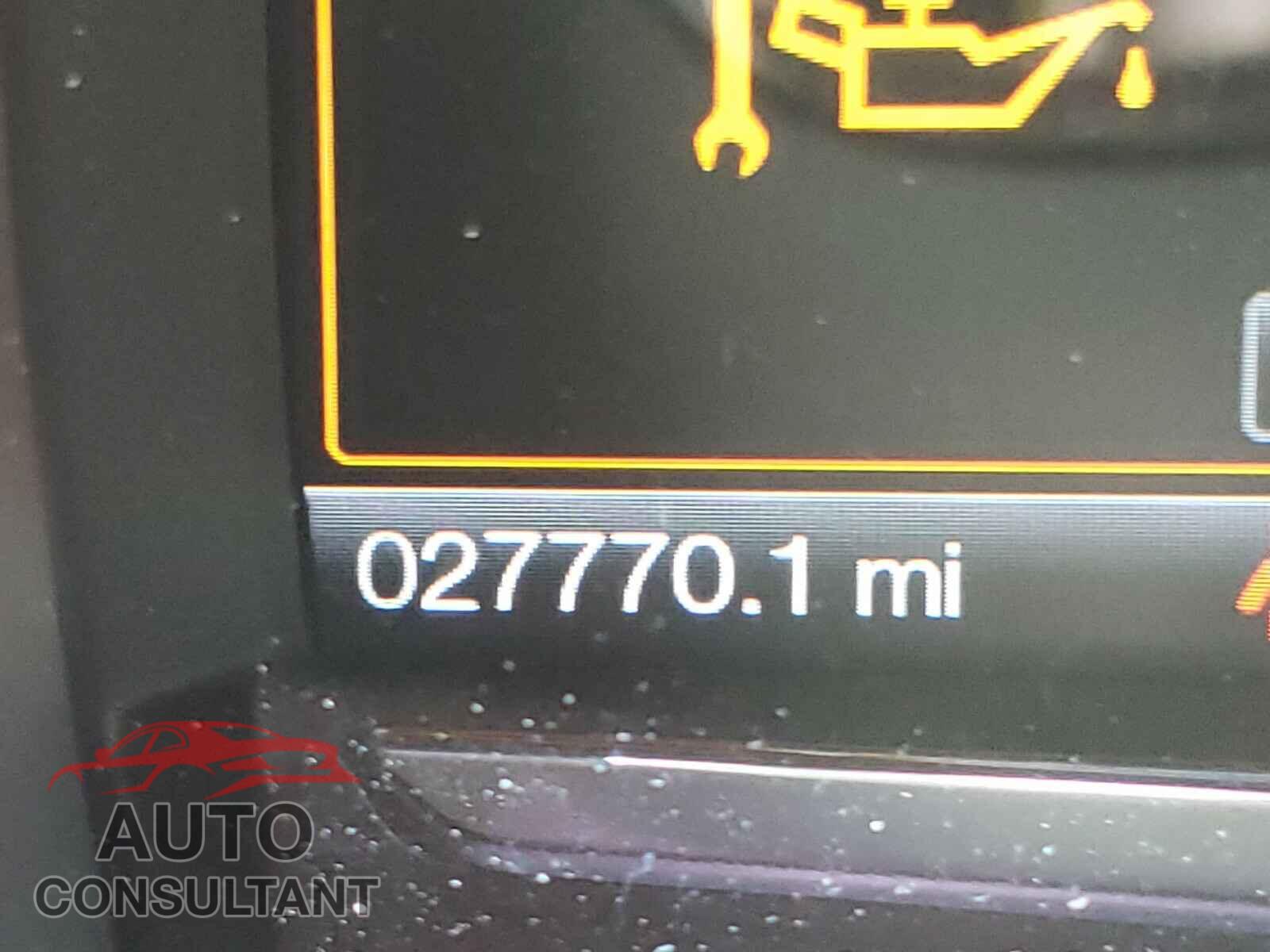 FORD TAURUS 2017 - 1FAHP2E8XHG129834