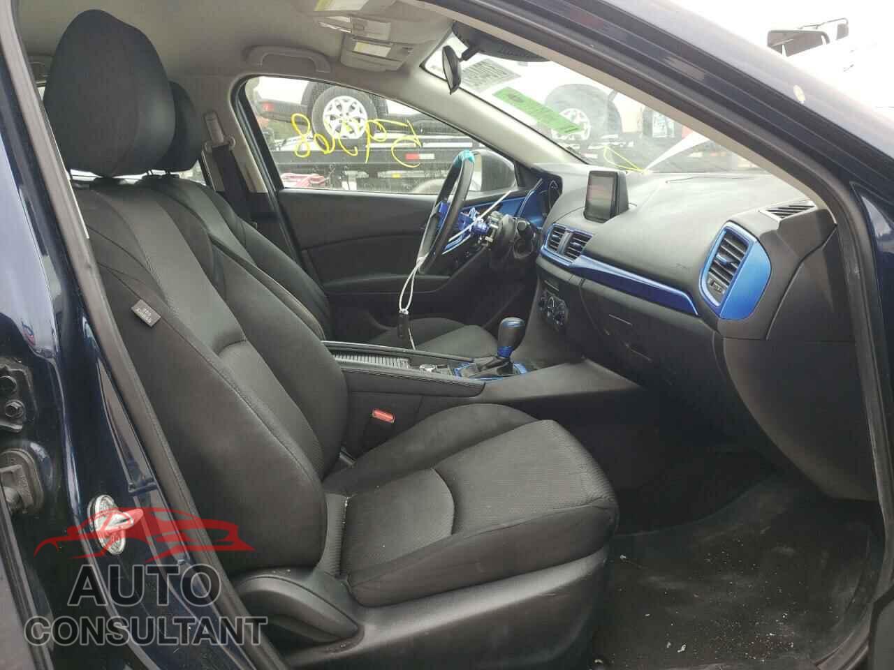 MAZDA 3 2018 - 3MZBN1K7XJM241747