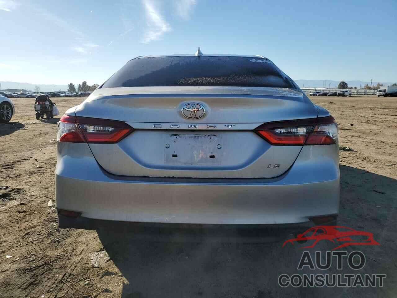 TOYOTA CAMRY 2021 - 4T1R11AK6MU583002