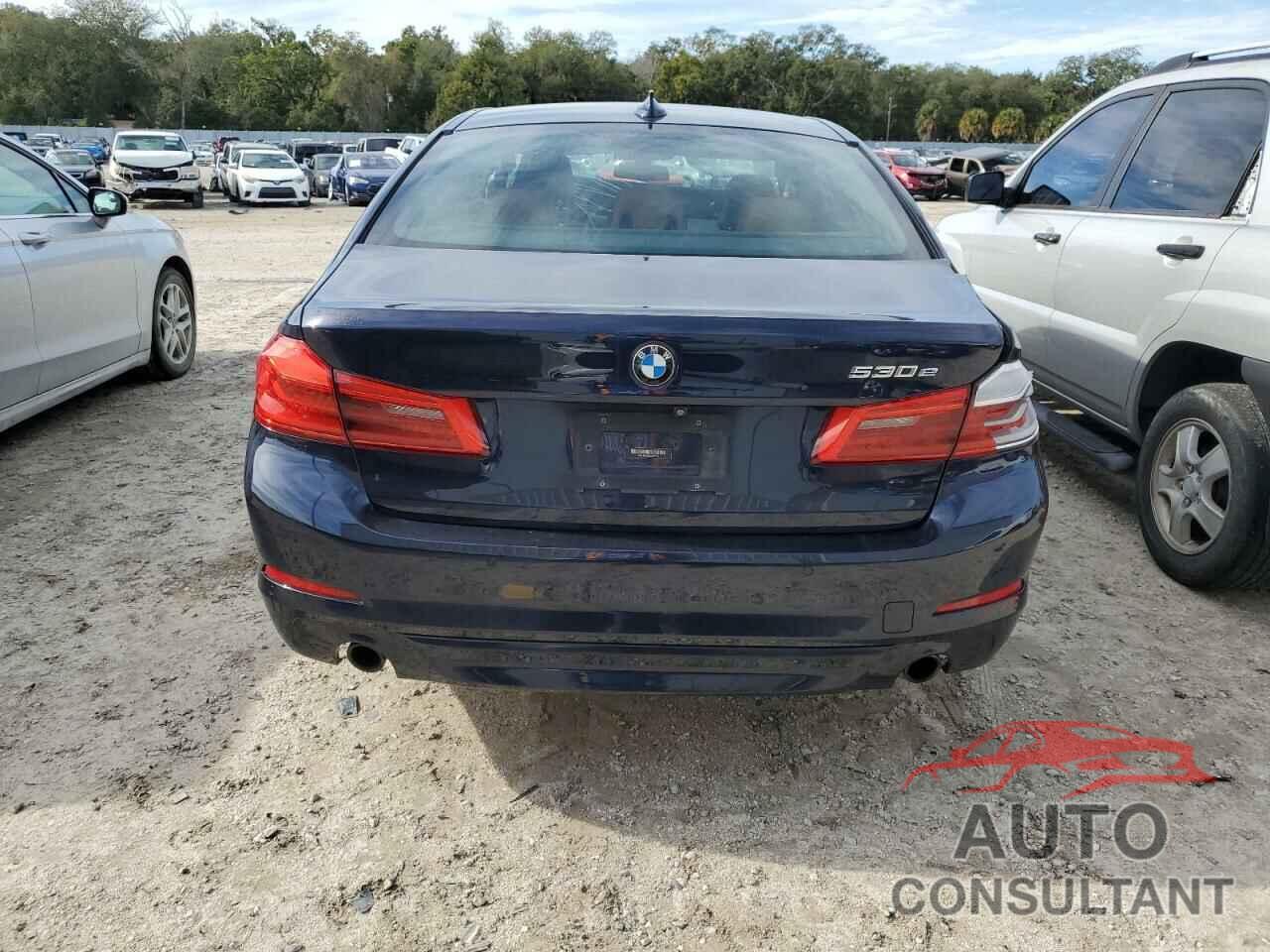 BMW 5 SERIES 2018 - WBAJA9C56JG623156