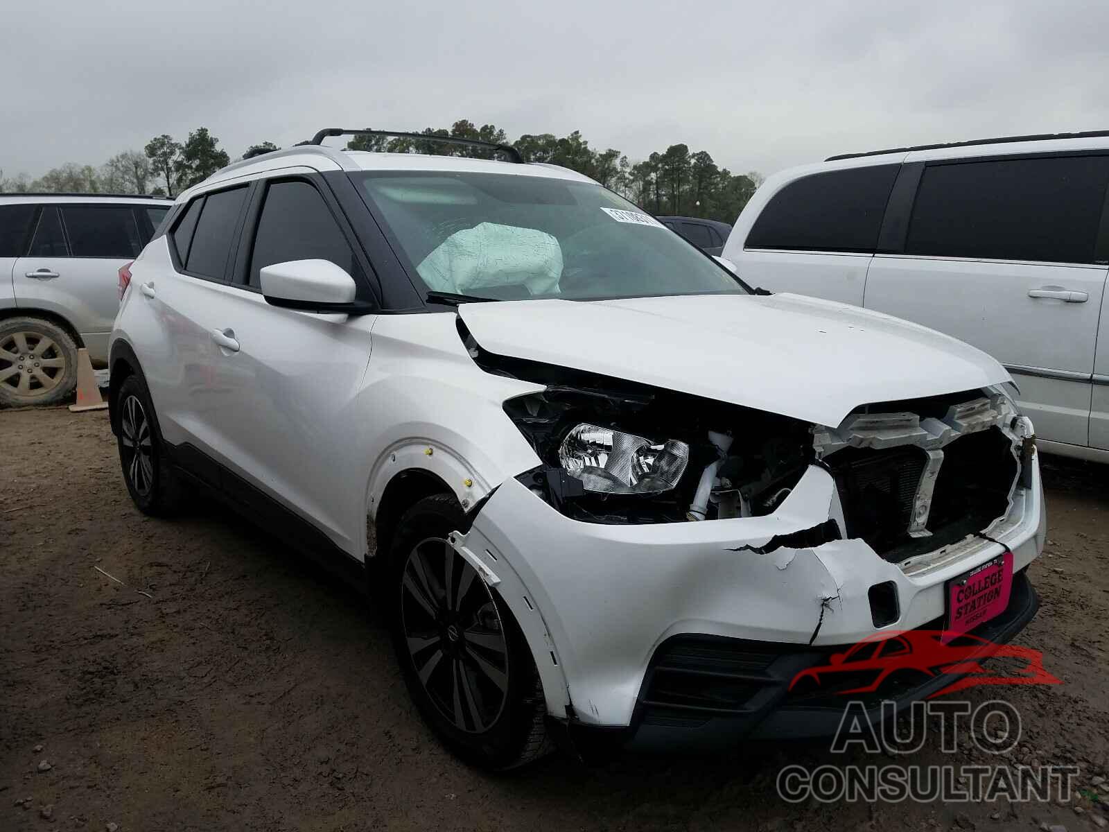 NISSAN KICKS 2018 - 3N1CP5CU4JL509326