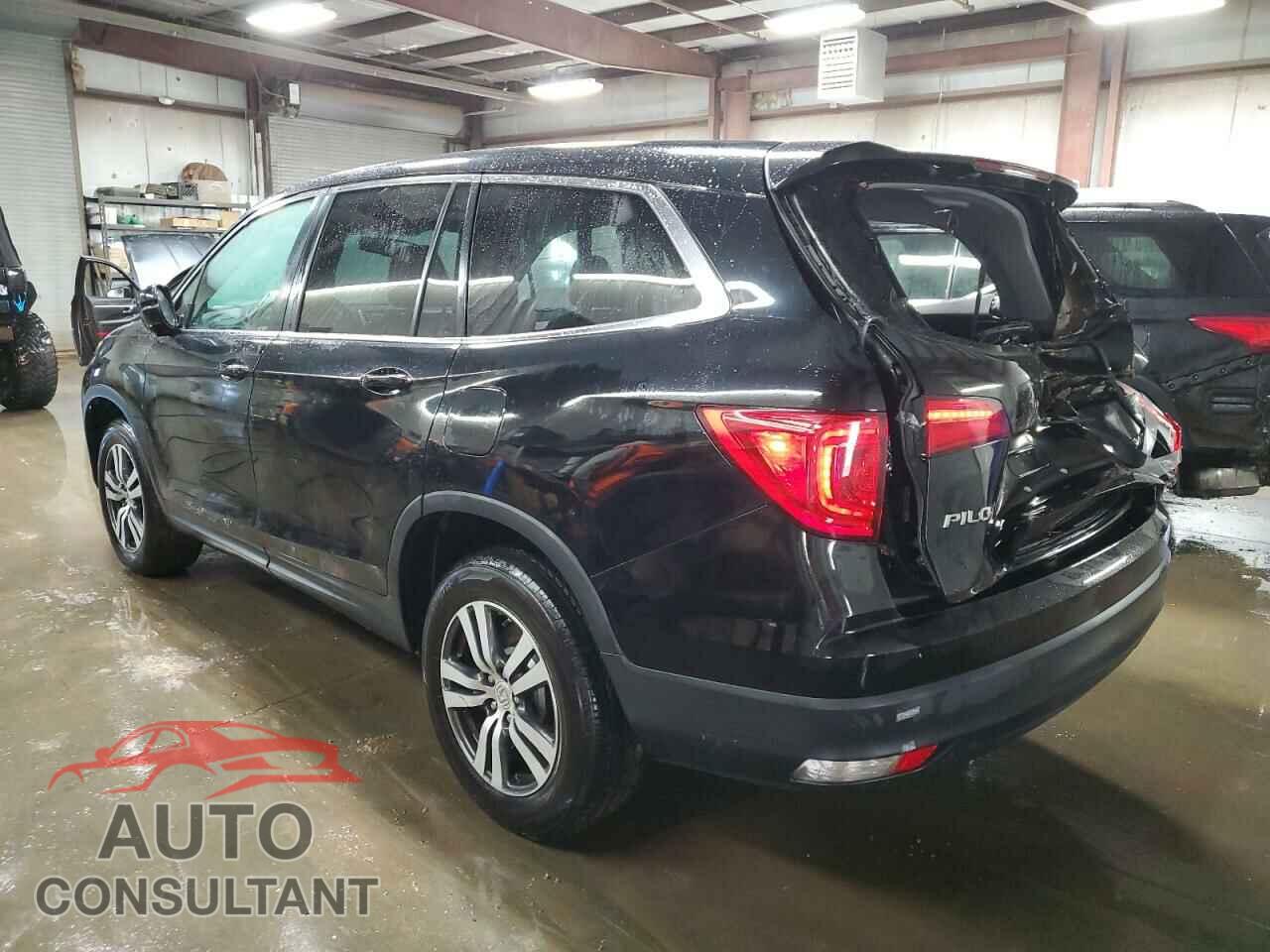 HONDA PILOT 2017 - 5FNYF6H78HB001531