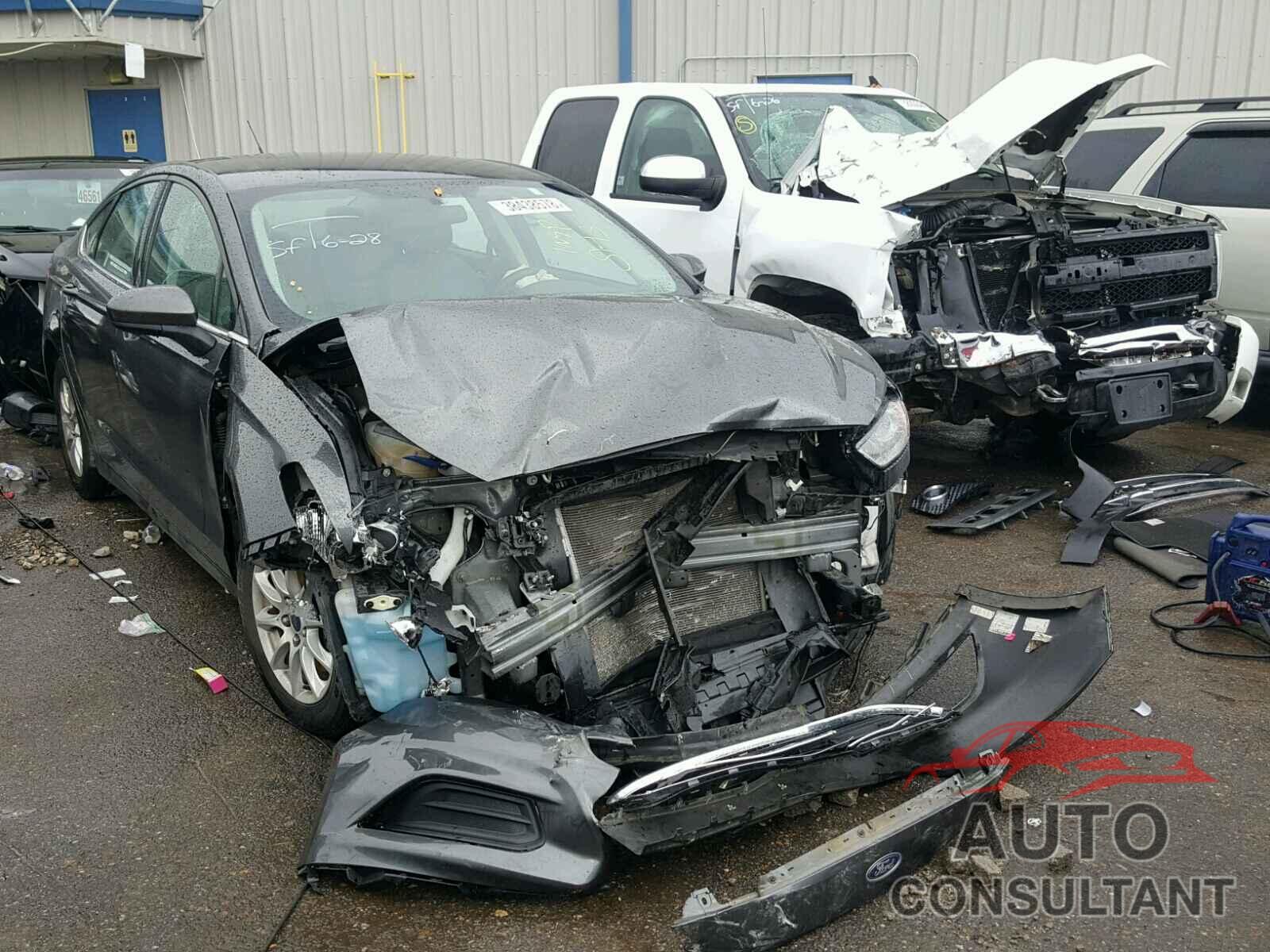 FORD FUSION 2015 - 1FA6P0G75F5112867