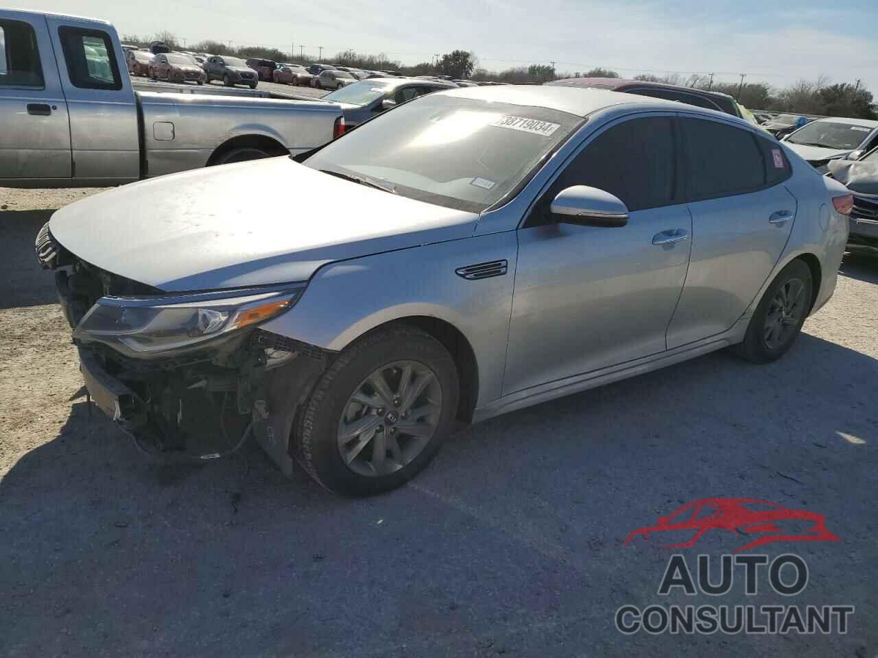 KIA OPTIMA 2019 - 5XXGT4L39KG300785