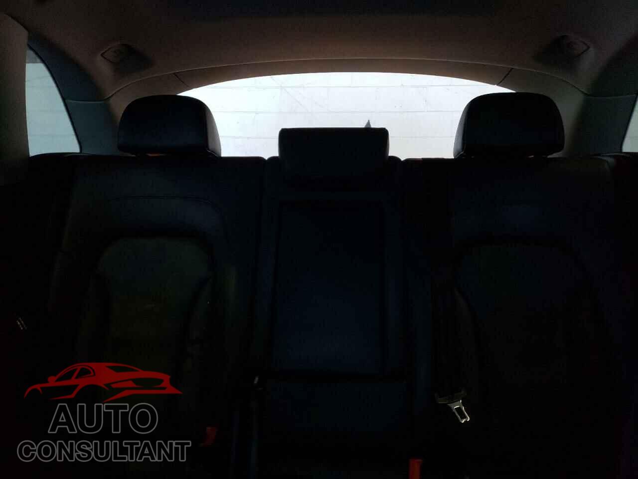 AUDI Q5 2016 - WA1C2AFP0GA023410