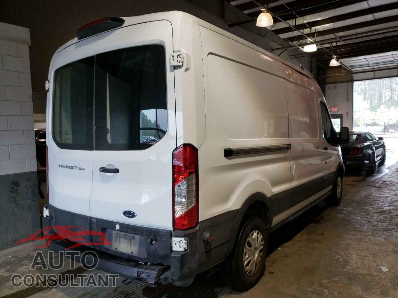 FORD TRANSIT CO 2019 - 1FTYR2CM2KKA88916