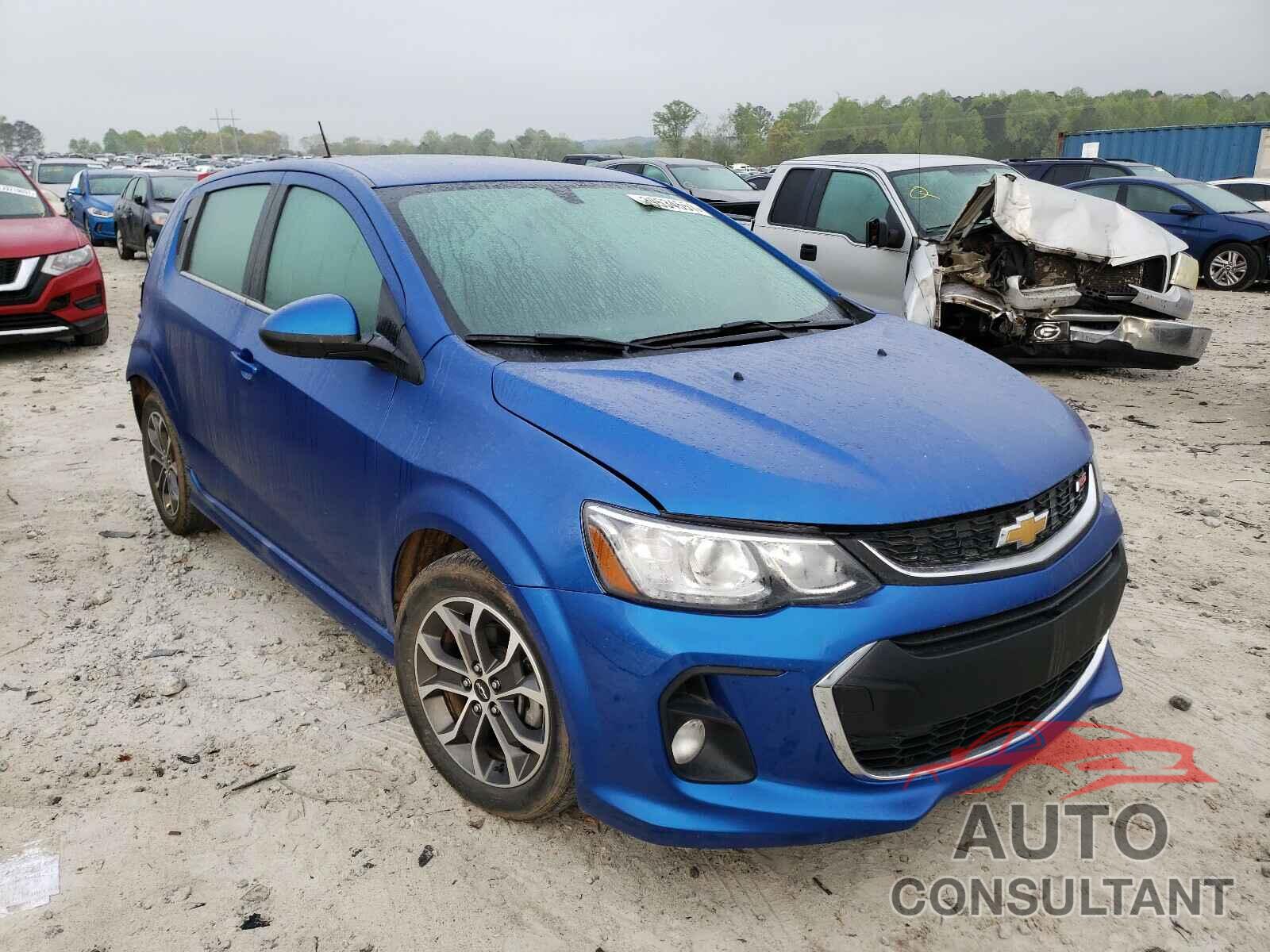 CHEVROLET SONIC 2018 - 1G1JD6SH9J4104438