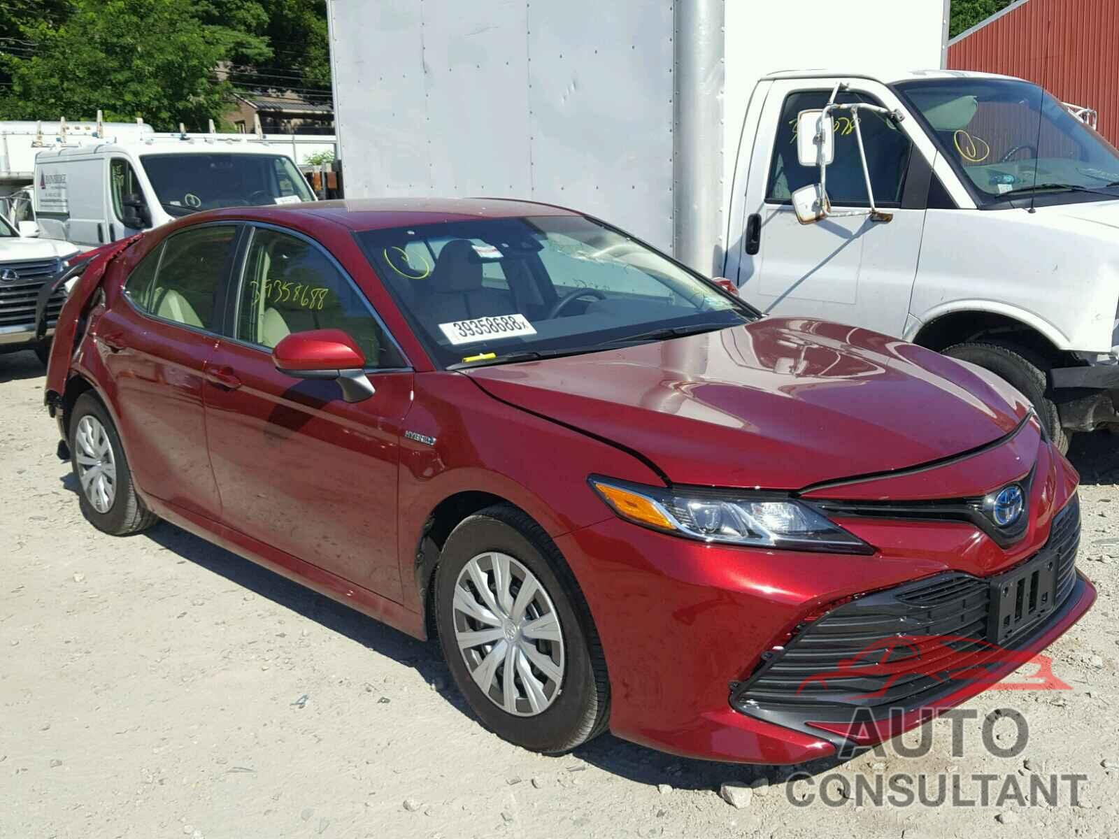 TOYOTA CAMRY 2018 - 4T1B31HK9JU505715