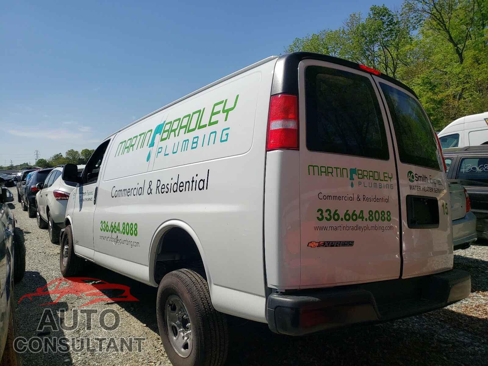 CHEVROLET EXPRESS 2020 - 1GCWGAFP9L1274005