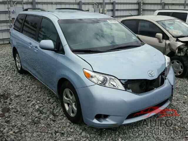 TOYOTA SIENNA 2015 - 5TDKK3DC0FS562737